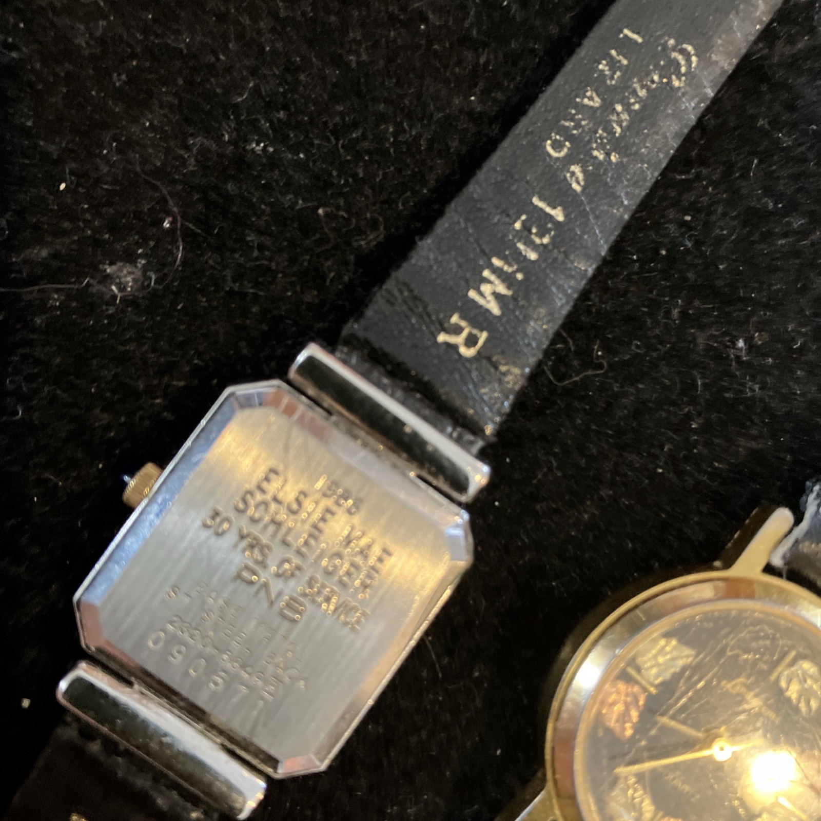 2 Ladies Lanstom’s Black Hills Gold Leaves & Seiko Lassale Watches Parts Only