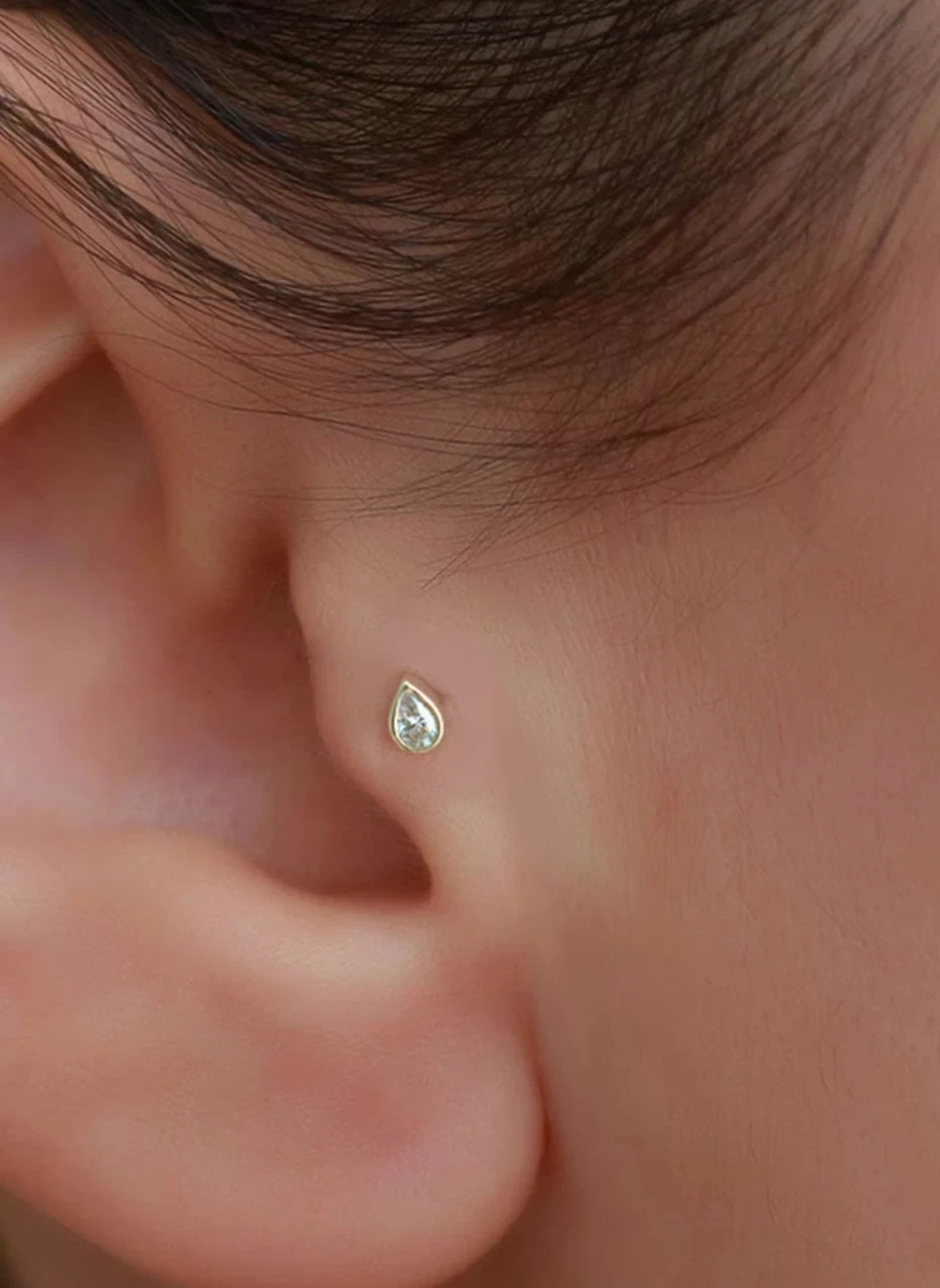 0.11Ct Pear Lab Grown Diamond Nose Screw Piercing Pin 18 Gauge 14K Yellow Gold
