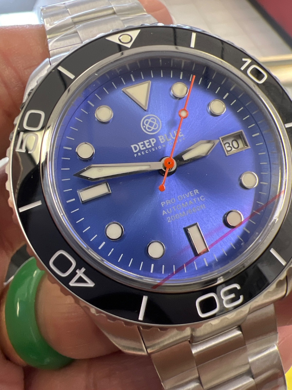 PRO DIVER 200 BLUE BLACK GRADIENT DIAL 42.5MM AUTOMATIC BRACELET DIVE WATCH