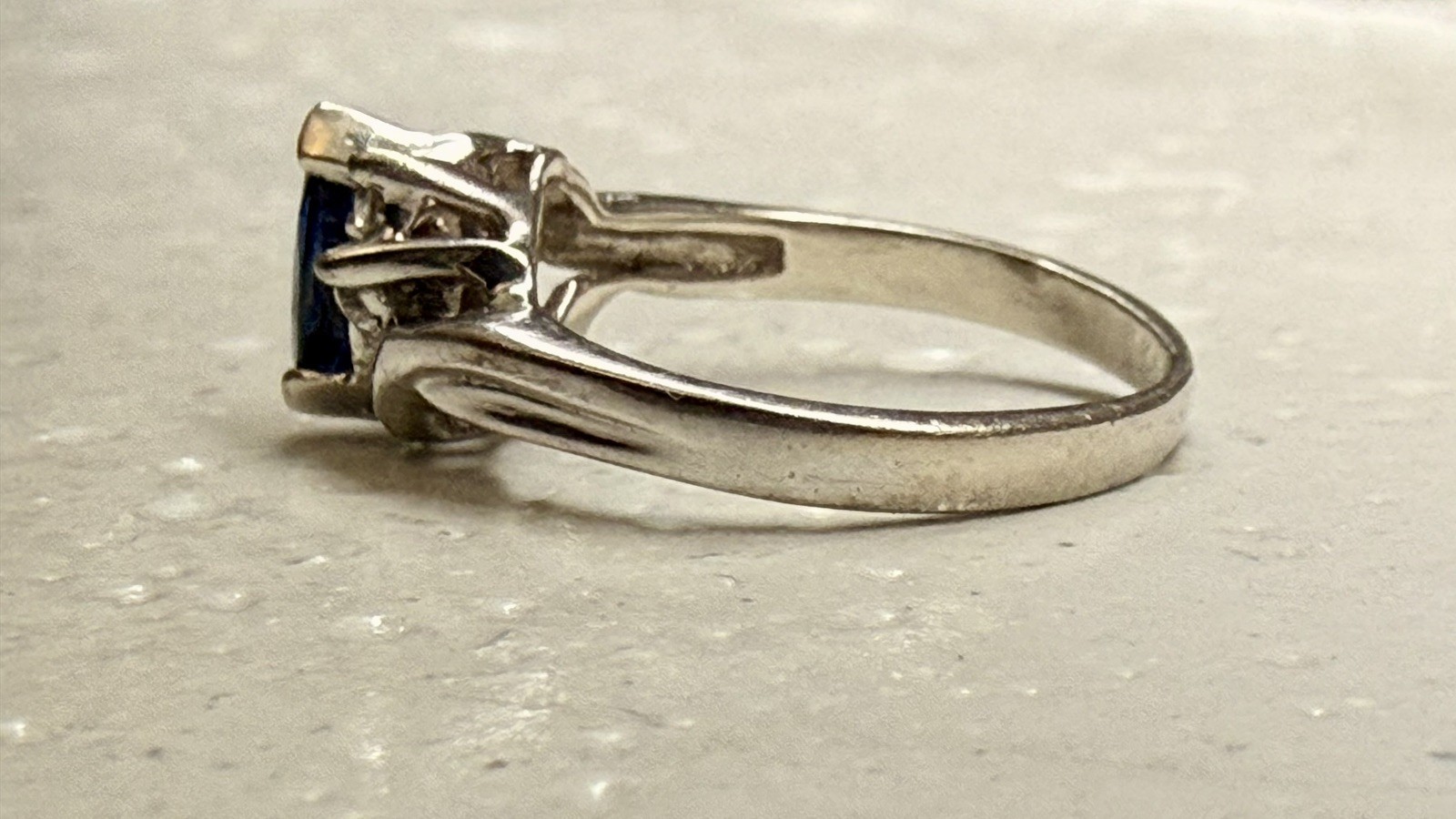 Marquise Sapphire Women’s Ring 14K White Gold