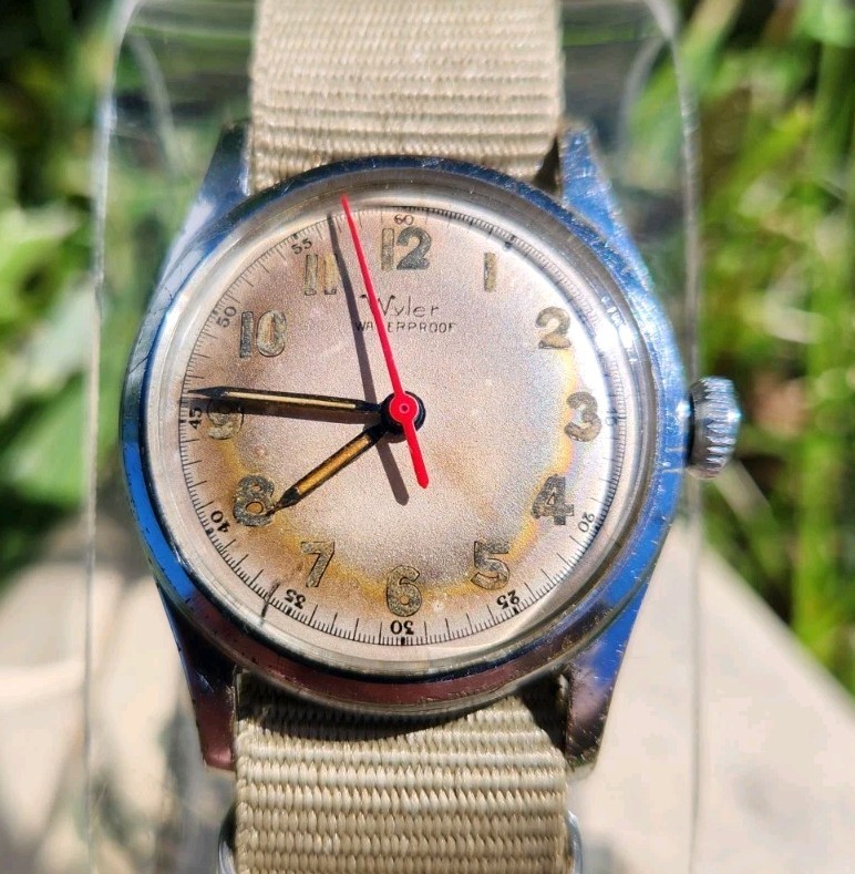 Vtg 1950’s Wyler Military Patina Dial Men’s 32mm Watch ETA 1080 Mechanical 17J!!