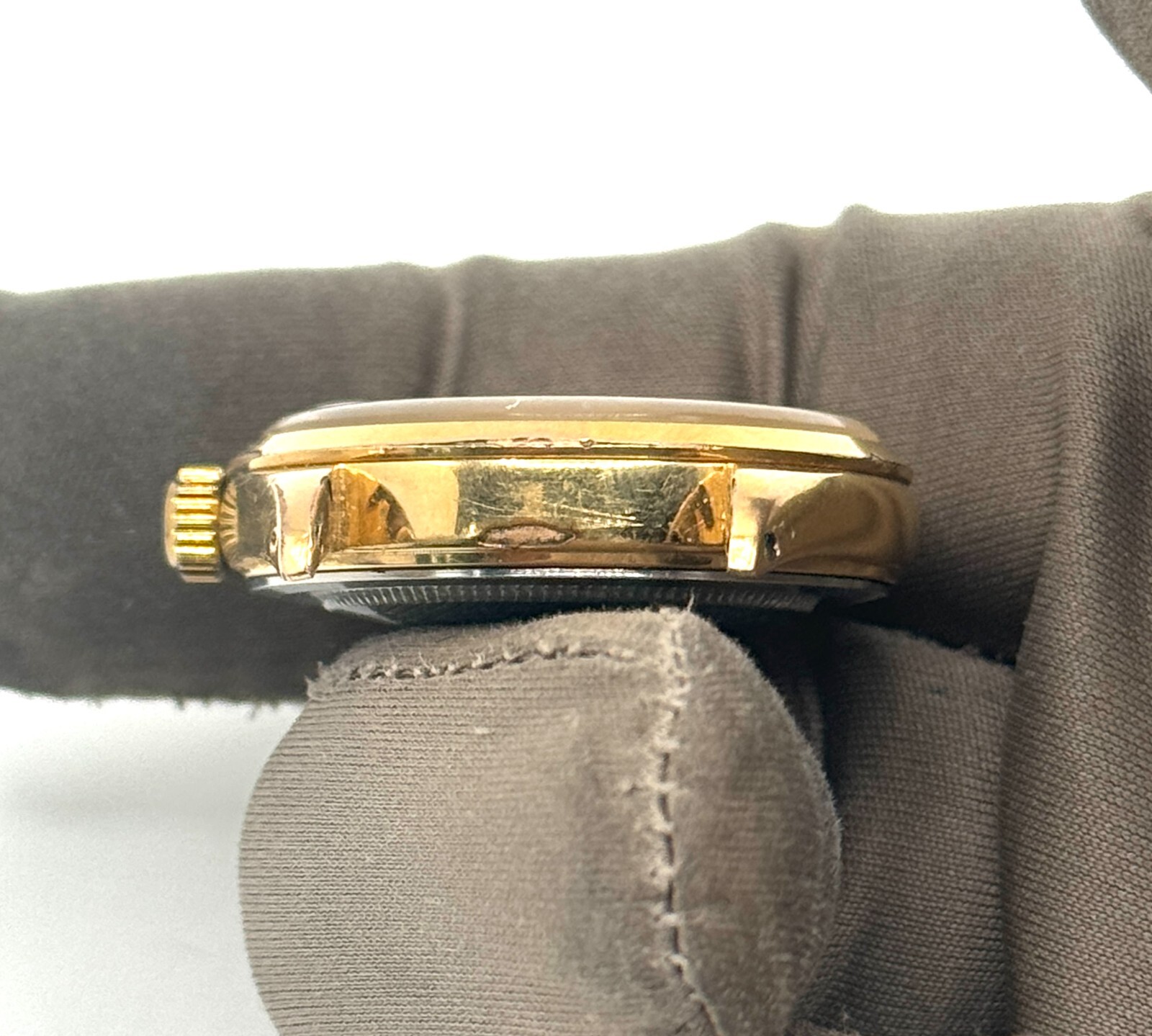 Vintage Tudor Prince Oyster Date Watch 25 Rubies Model 7970 Gold-Capped
