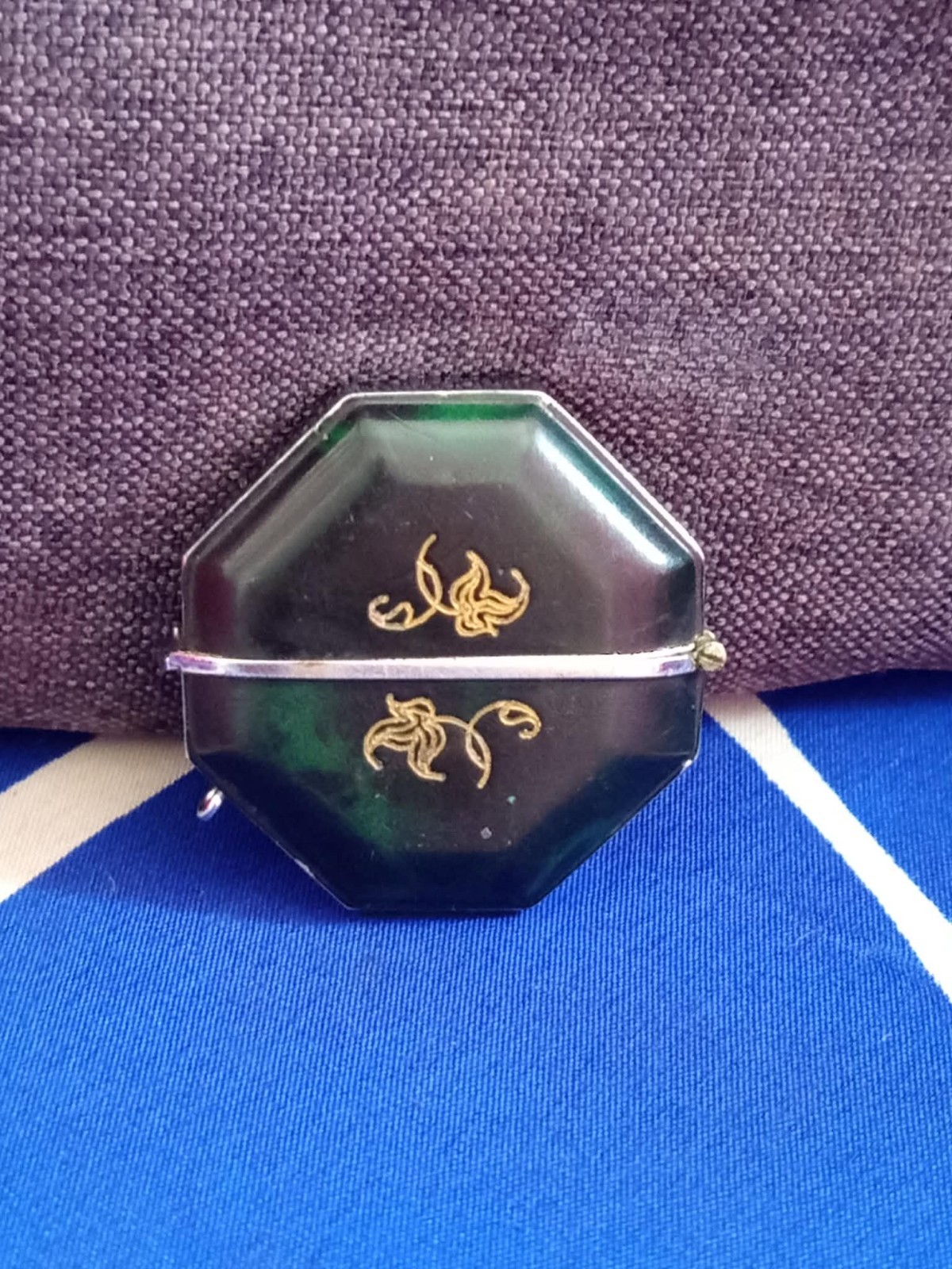 1970s Seiko Momotaro Clamshell Pocket Watch Ref. 21-7510 Rare Lacquer Kim