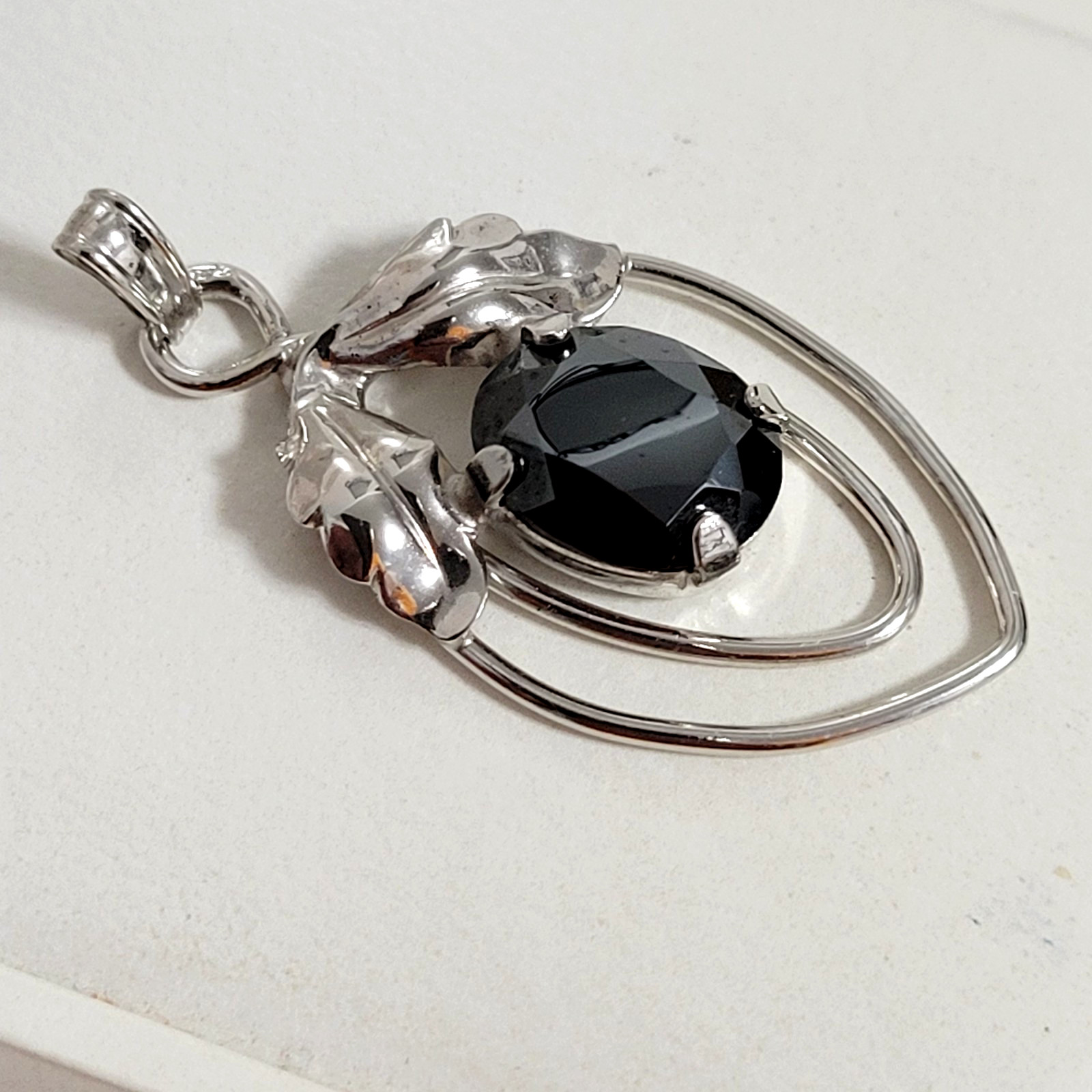 Vintage VAN DELL Sterling Silver Hematite Pendant – 2.4 grams – Estate Jewelry