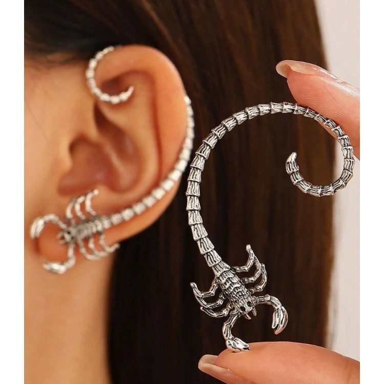 Antique Silver Scorpion Ear Cuff Earrings Gothic Punk Wrap Crawler Jewelry Pair