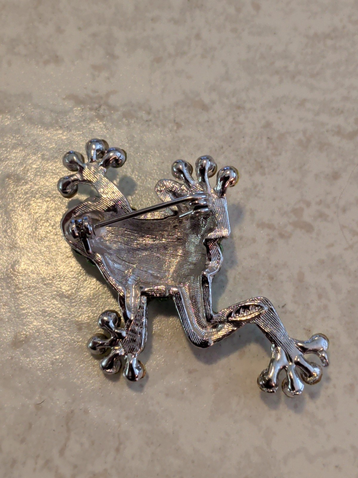 LaBella Tree Frog Brooch Lime Green Pave Rhinestone