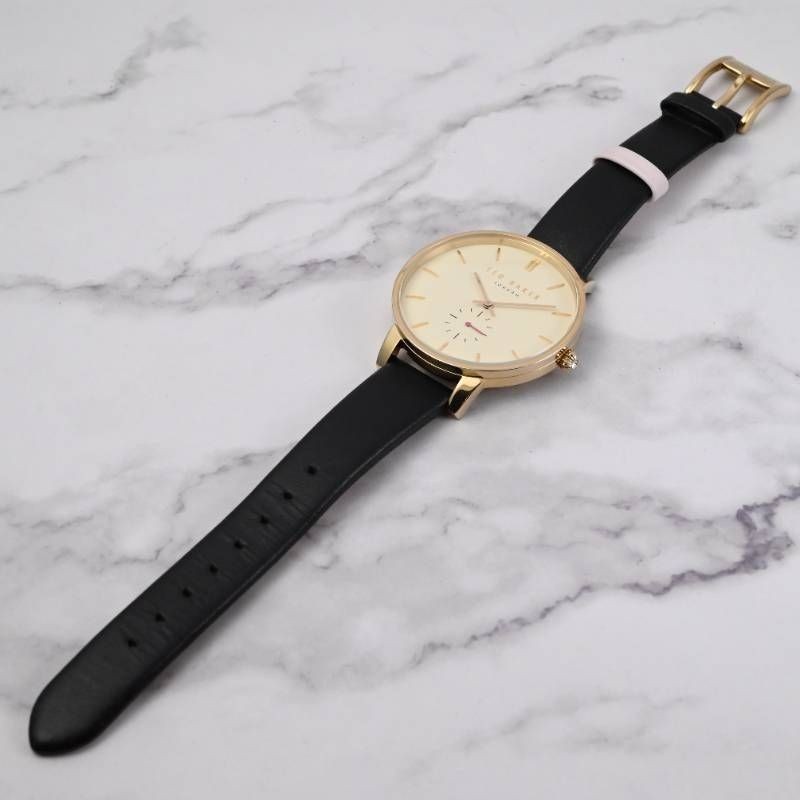 Condition New Battery Working Item TED BAKER Ladies Mens Wristwatch Quartz Small