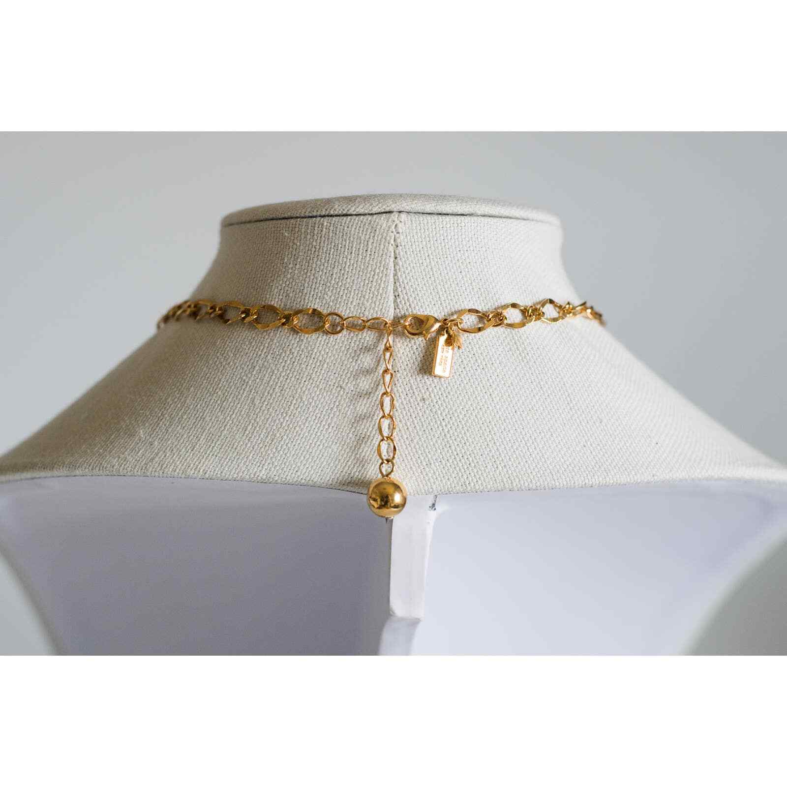 Preowned Kate Spade Gumdrop Gem Statement Bib Necklace 12K Gold Plated Metal