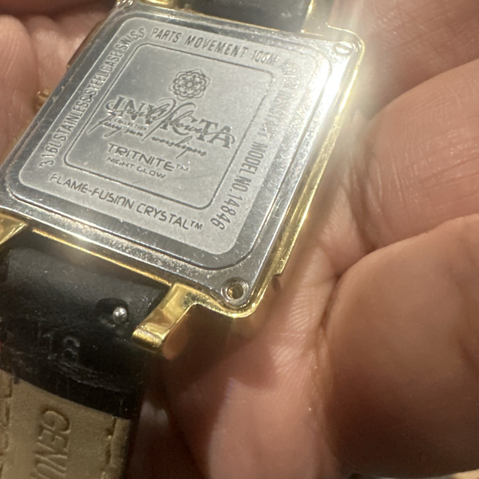 Working Invicta Flame Fusion Crystal Ladies Wrist Watch Square 33mm Black Runs