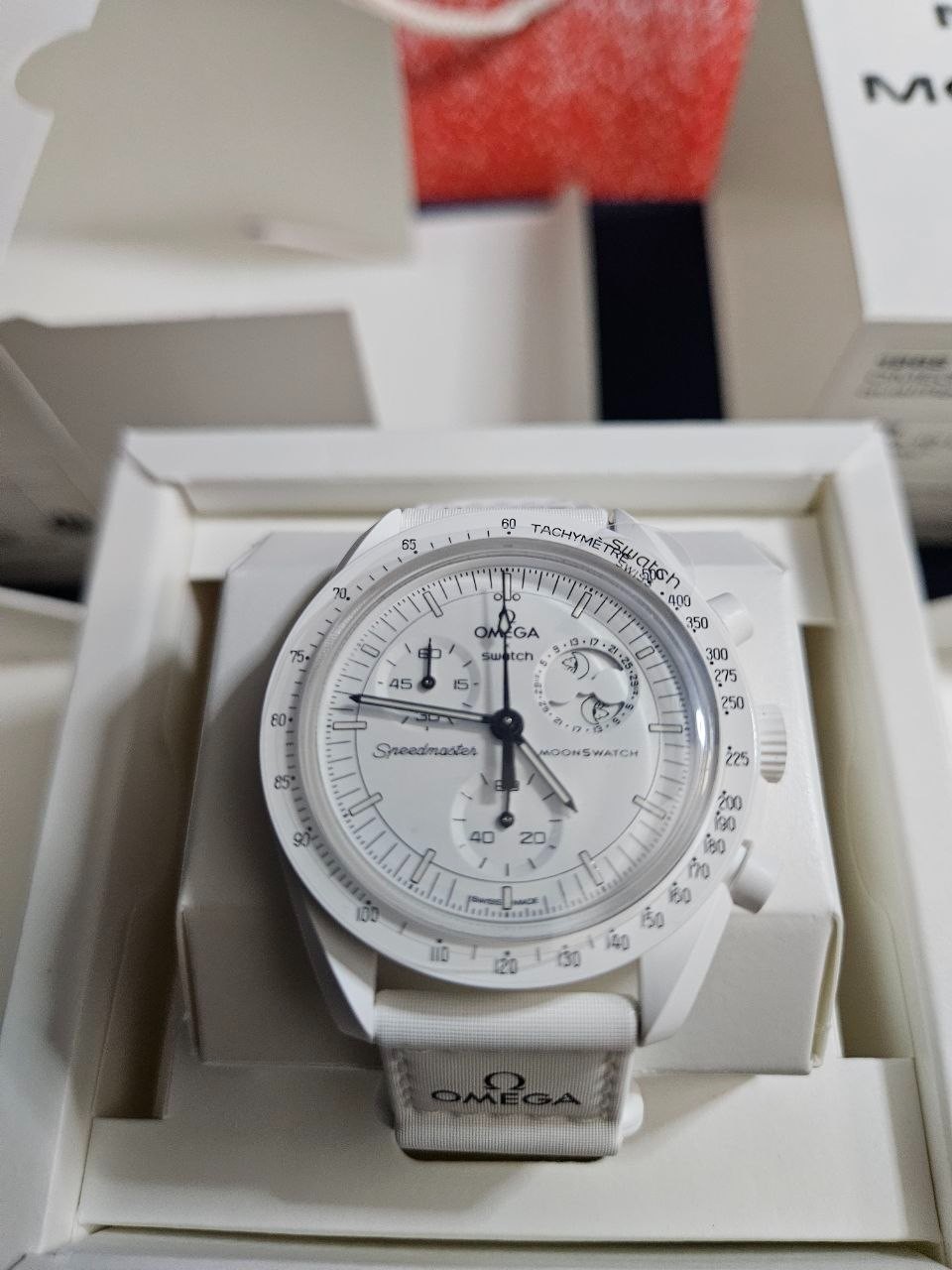 Swatch x Omega x Snoopy Bioceramic MoonSwatch Mission To The Moonphase Full Moon