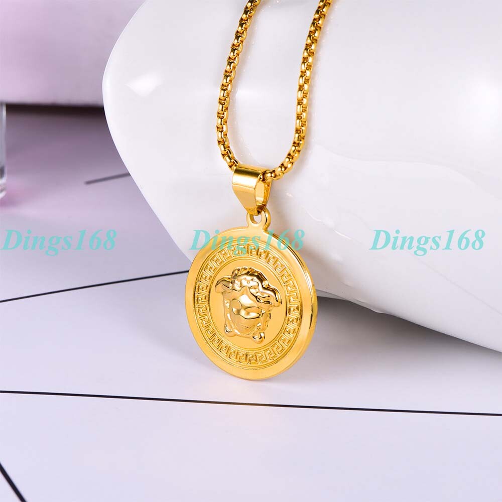 Real 18K Gold Filled Tarnish-Free Medal Medallion Pendant+18″ Necklace Set P192