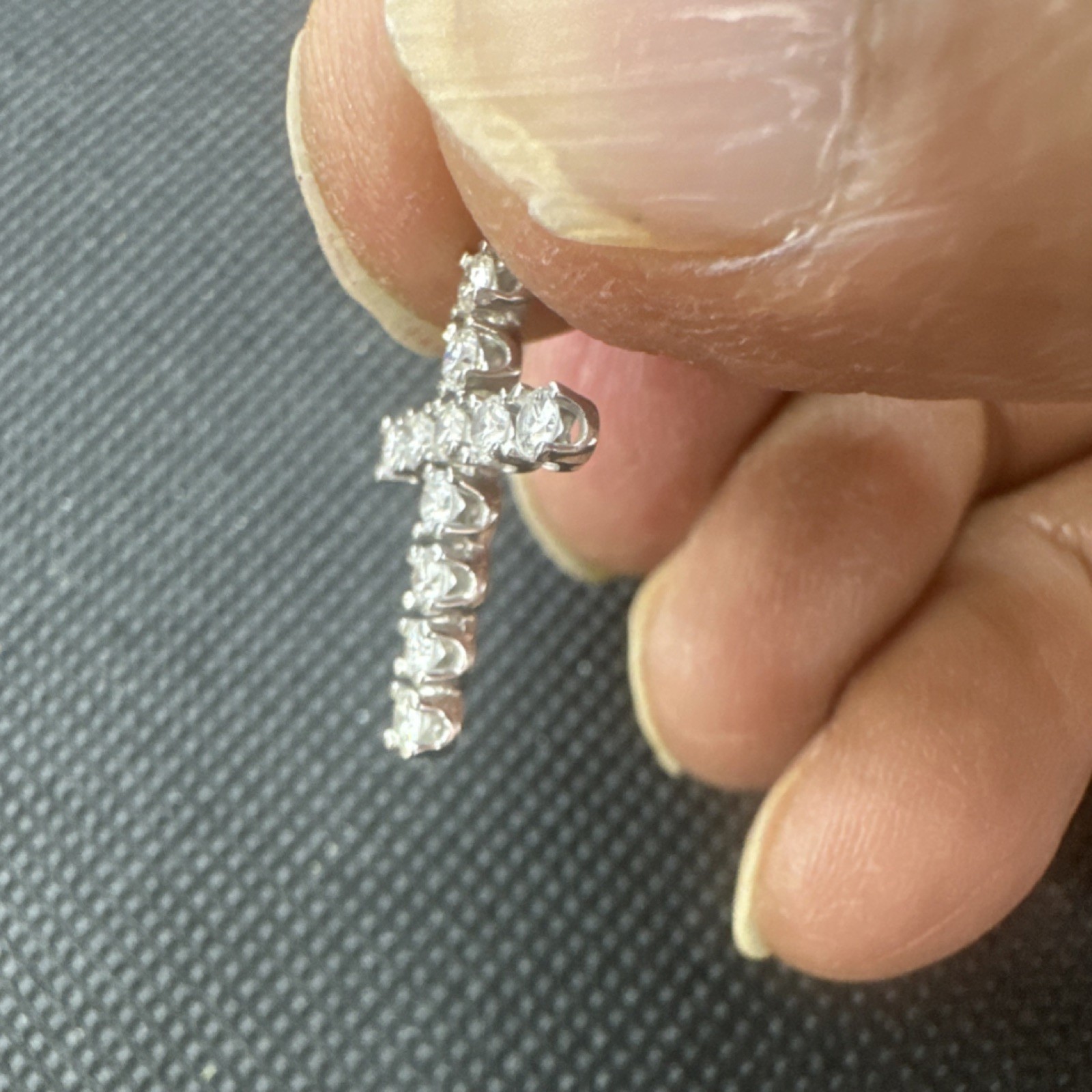 White Gold 14k 1.15 gms.Cross Natural Diamond 0.50 Cts.G sI 2 I 1. 1 inches long