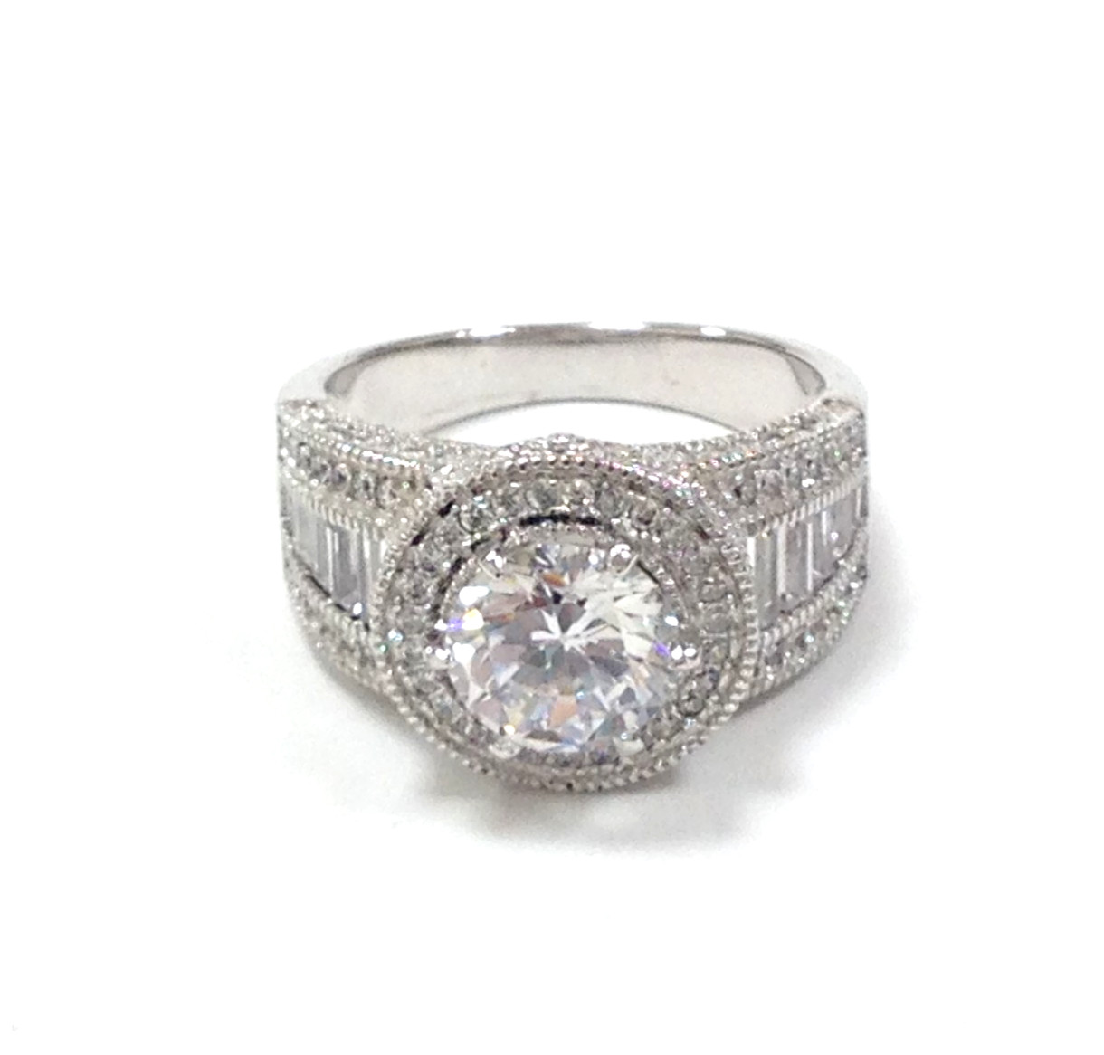 FZN Fuzion Creations 925 Sterling Silver Round Clear CZ Engagement Ring Sz 7.75