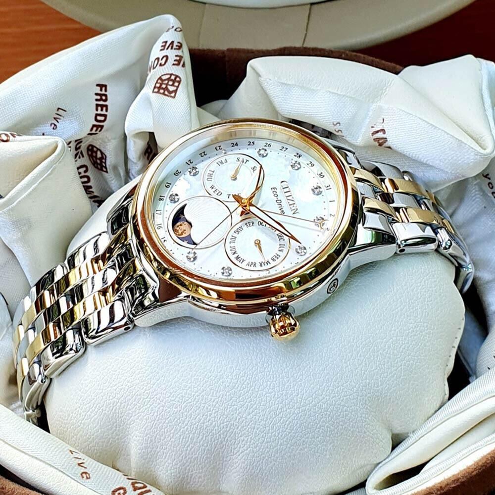 NEW CITIZEN ECO DRIVE WOMEN’S MOON PHASE CALENDRIER DIAMOND WATCH FD0004-51D