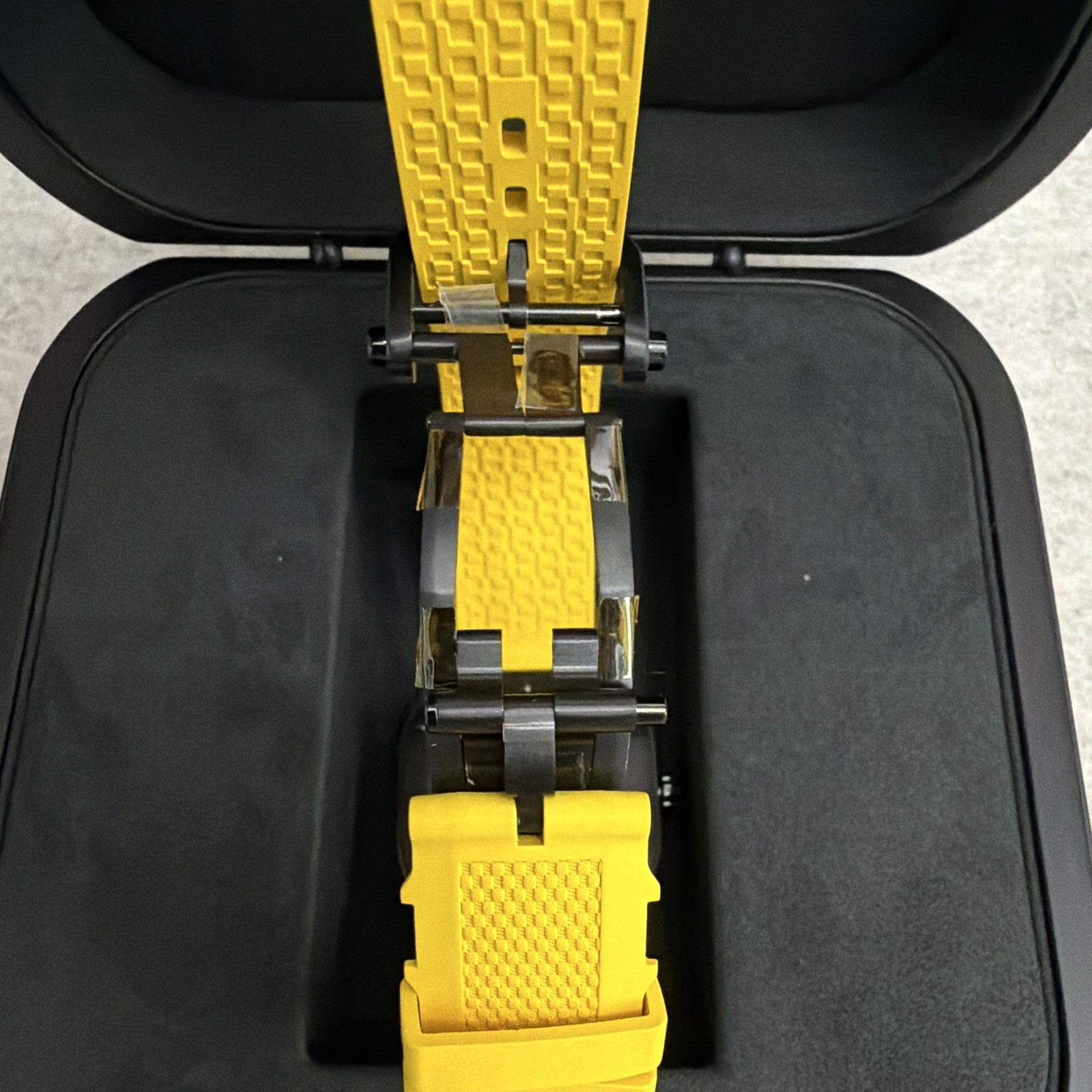 Hermès H08 Automatic 39mm Titanium Black Dial Yellow Rubber Strap Box Papers