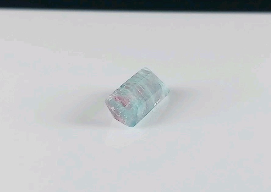2.4ct Bicolor Neon Blue & Pink Catseye Paraiba Tourmaline Baguette – Mozambique