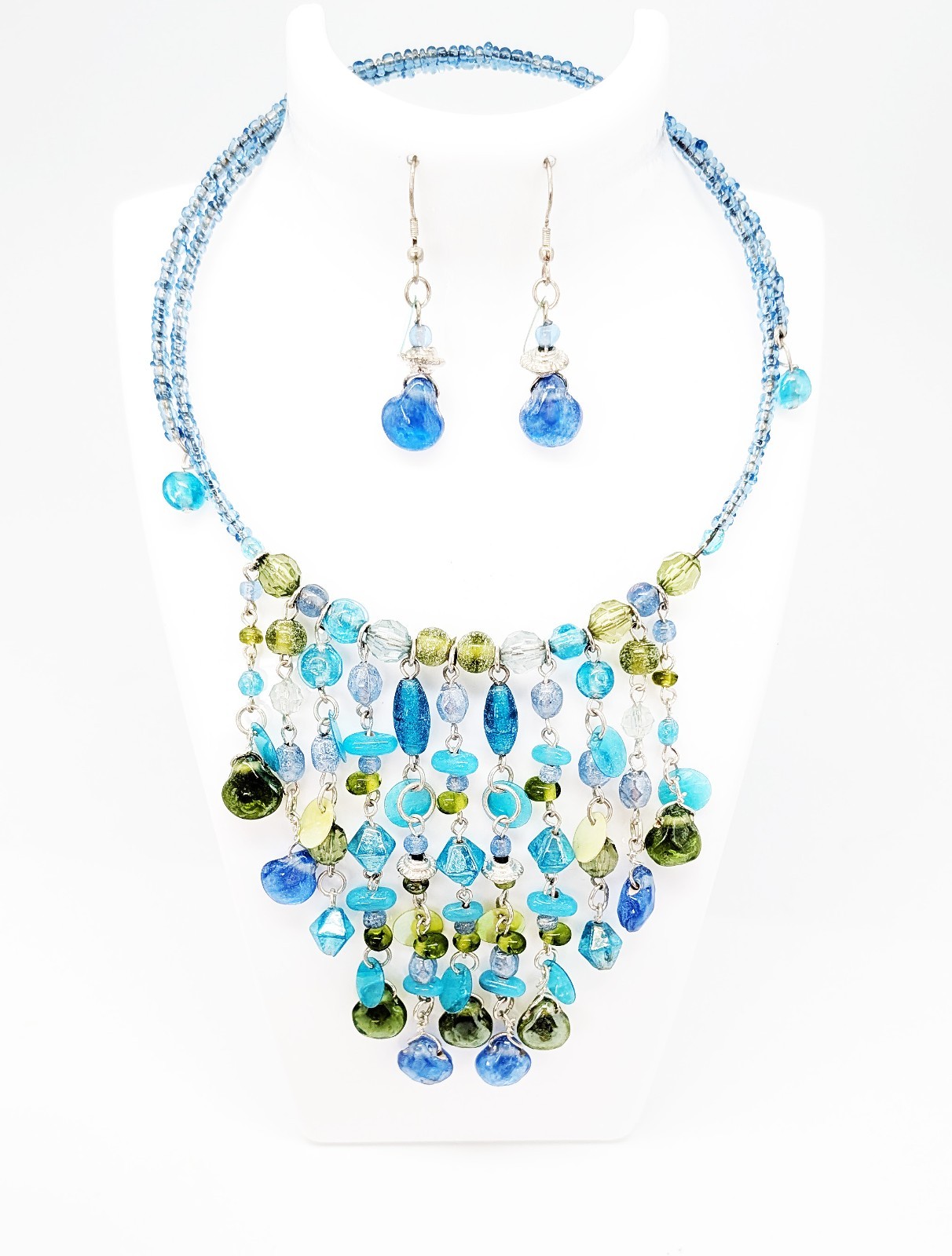 DESIGNER INSPIRED BLUE GREEN MULTI GLASS BEAD CHANDELIER SILVER TONE JEWLERY SET