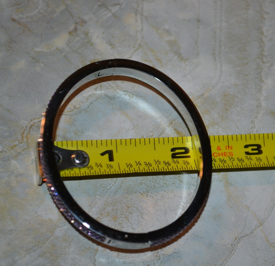 Henri Bendel Rocks Skinny Bangle – Size Petite