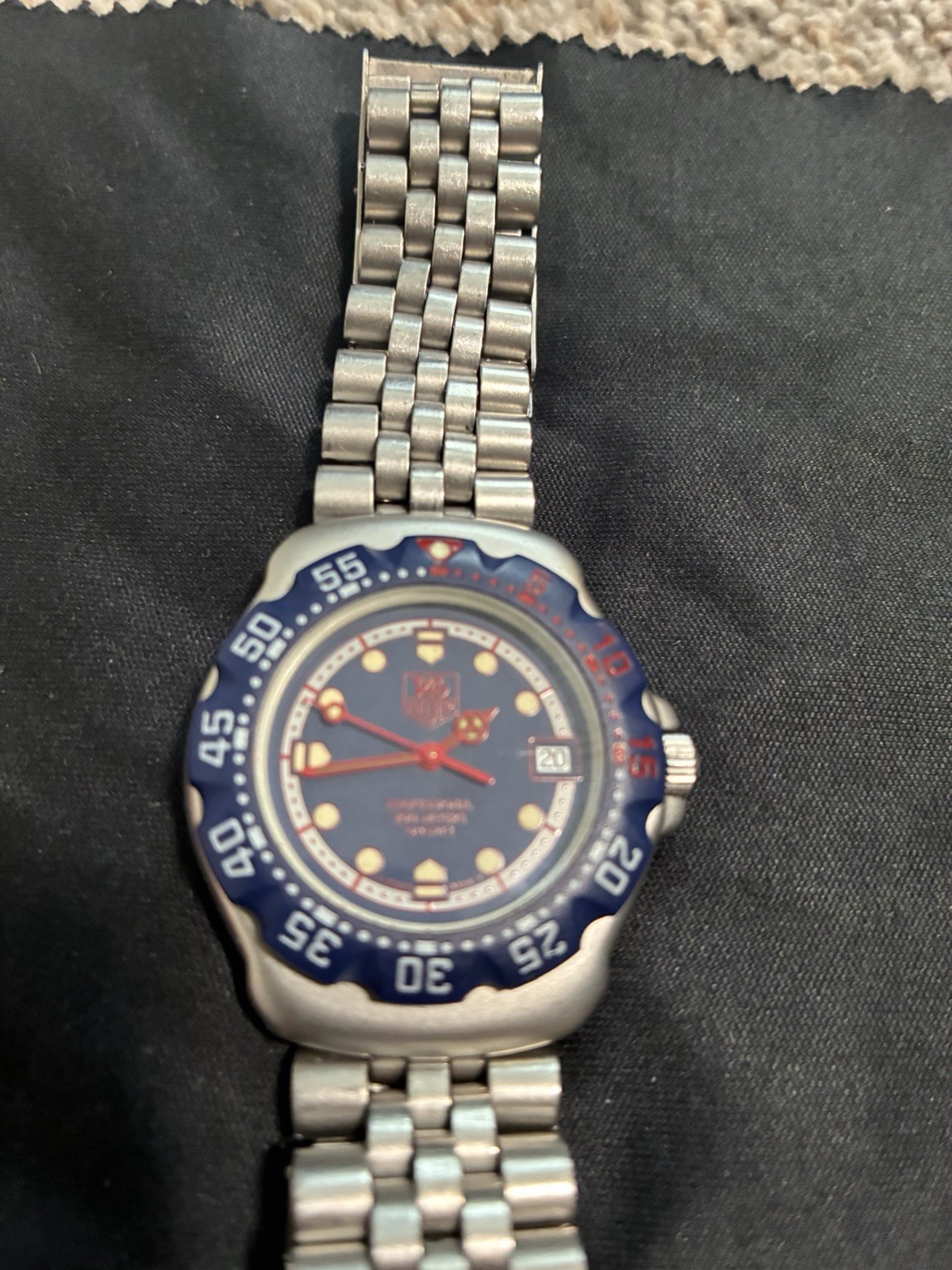 TAG Heuer Formula 1 Blue Men’s Blue/Red- WA1210 With Box And Papers