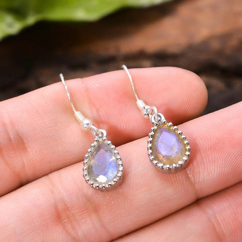 92.5 Sterling Silver 3.3 Gram Earring 1.3″Long Earring Natural Labradorite Gems