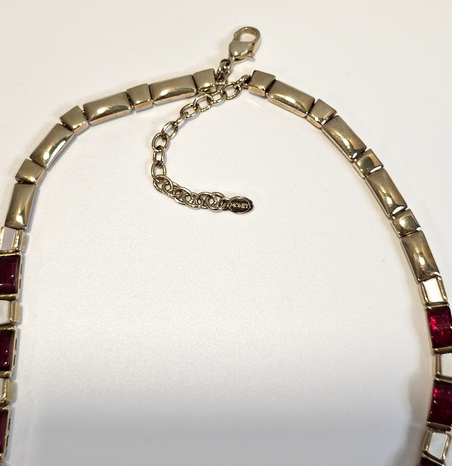 Monet red and white collar necklace mother of pearl gold tone