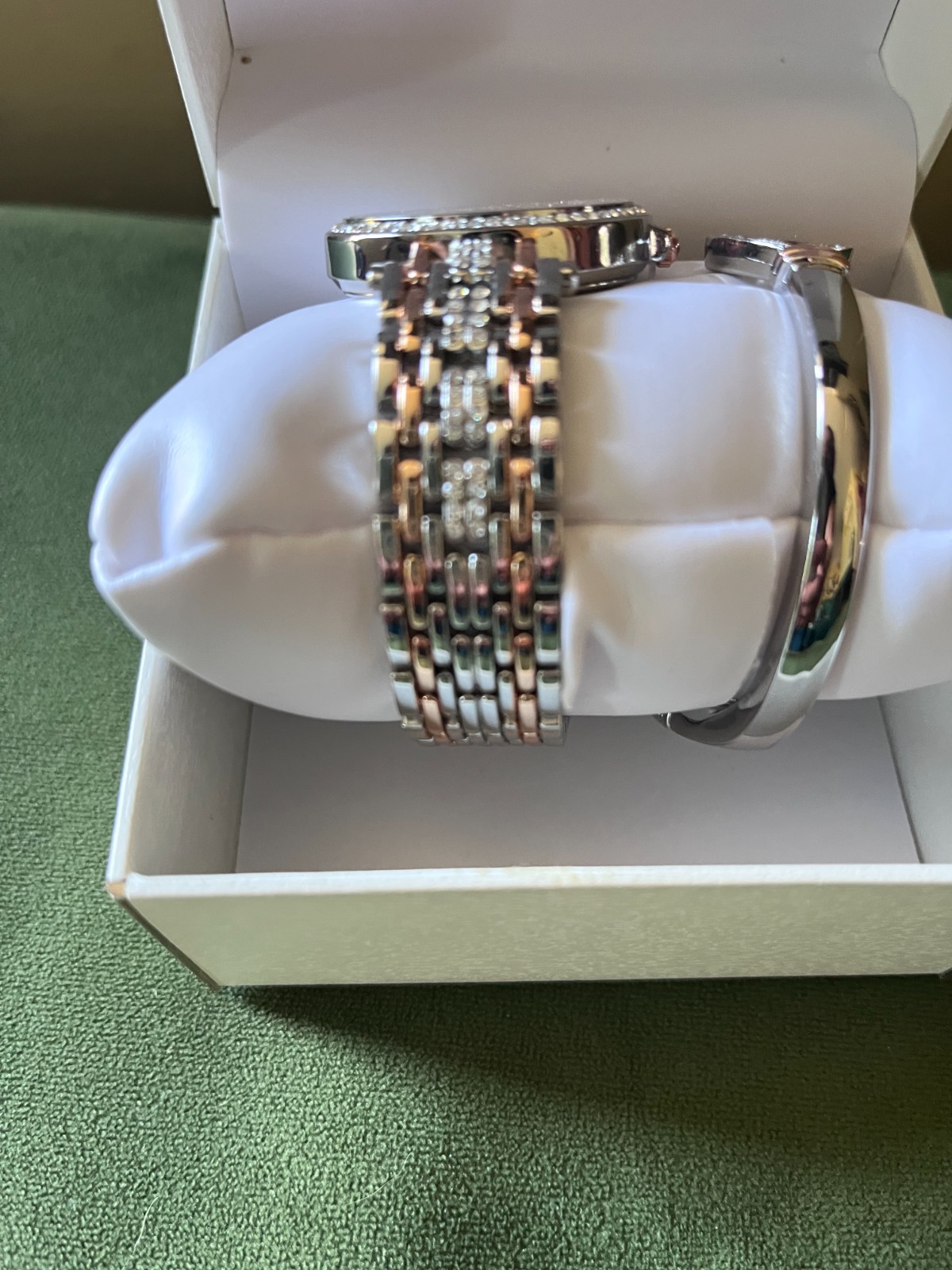 Jessica Simpson Watch Silver & Rose Gold Tone Key Heart Bangle Bracelet Set NEW