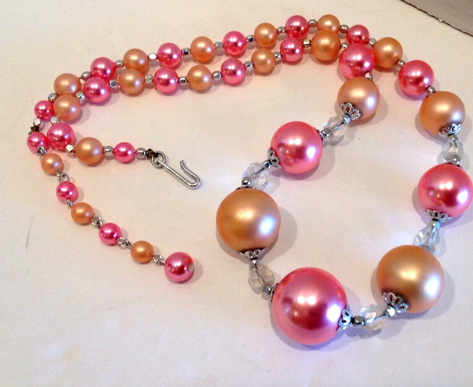 Vintage Pink and Peach Beaded Necklace-Unsigned Japan 24″ Long