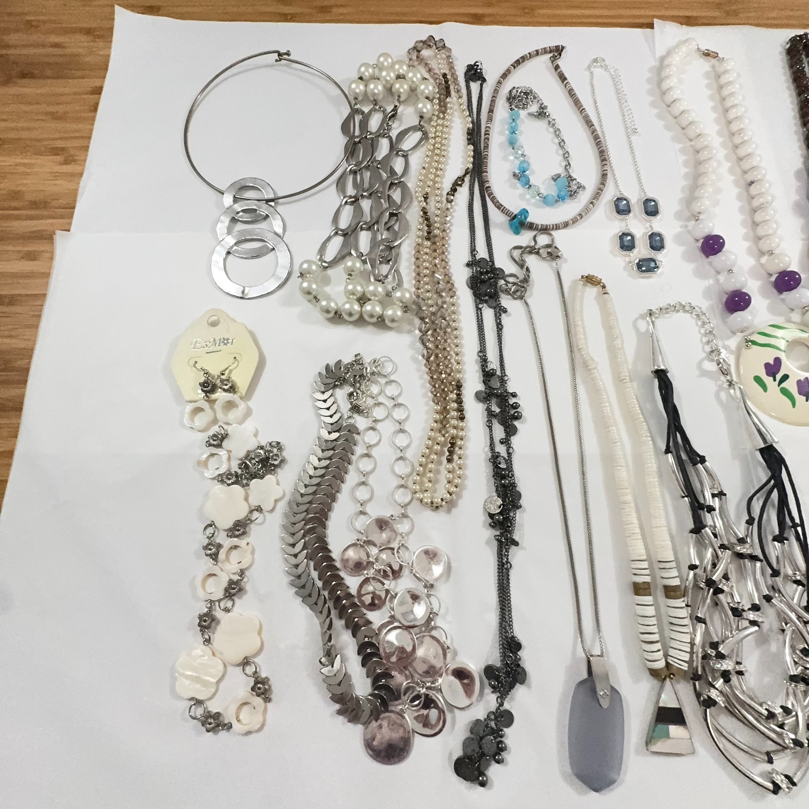 Costume Jewelry Lot – All Wearable – 2.77lbs / As Pictured