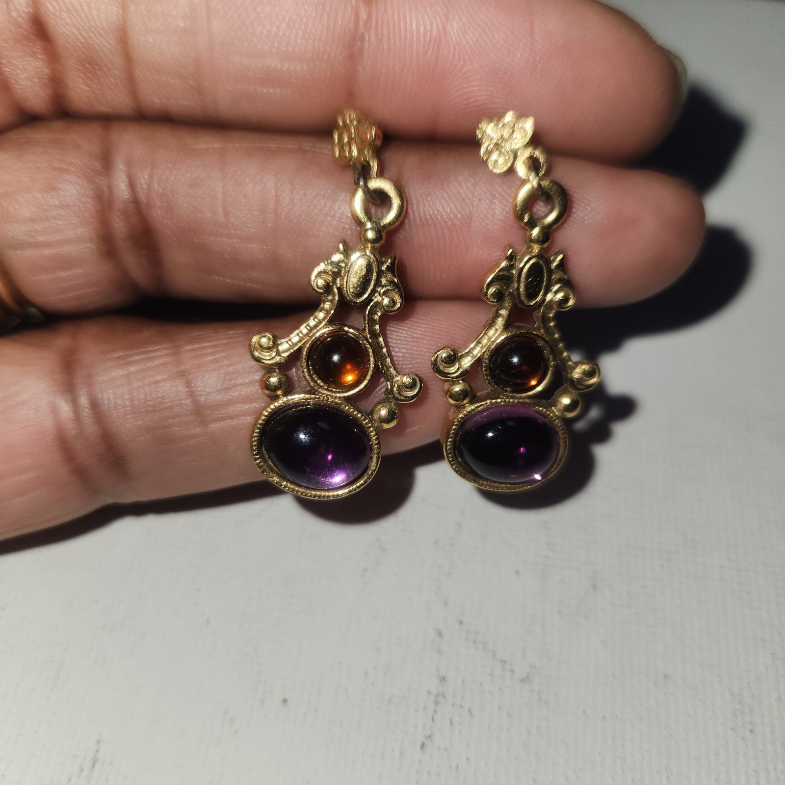 Vintage Victorian Style Gold Tone Purple Amber Cabochon Drop stud Earrings 1928