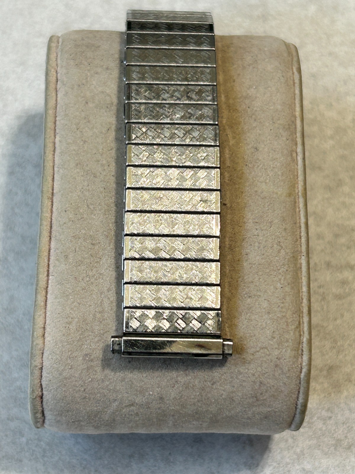 USA-made 18mm Stainless Steel Men’s Stretchable Watch Band