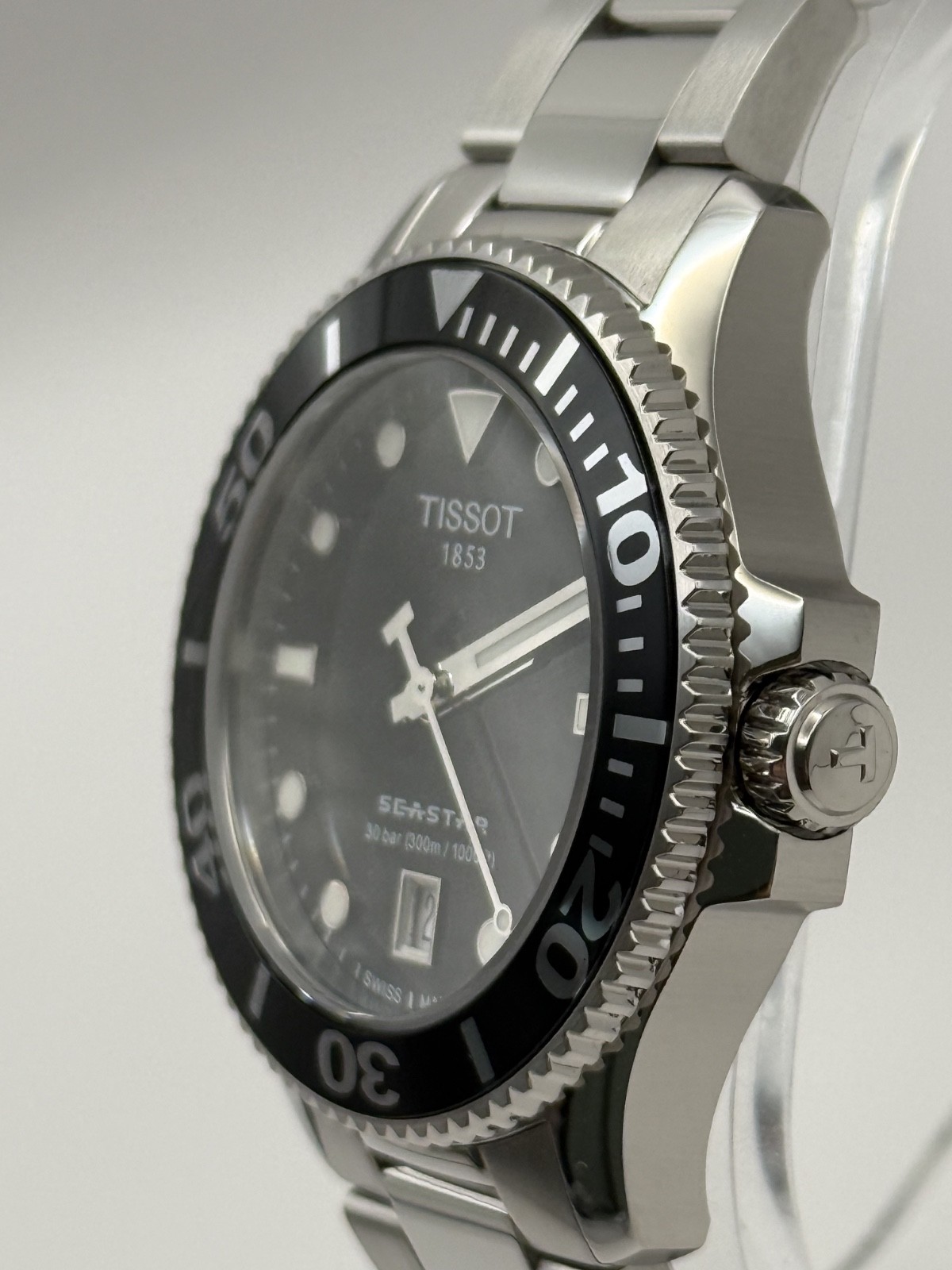Tissot Seastar 1000 Black Unisex Adults Watch – T120.210.11.051.00