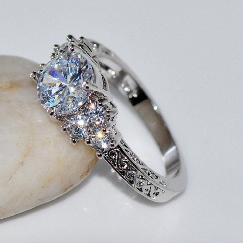 Women’s Crystal Inlaid Stainless Steel Cz Engagement Anniversary Ring Size 6-10