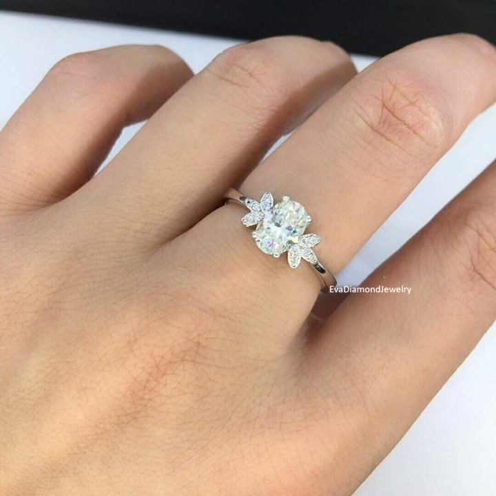 2.80CTW Oval Cut VVS1 Moissanite Solitaire Engagement Ring 14K White Gold Plated