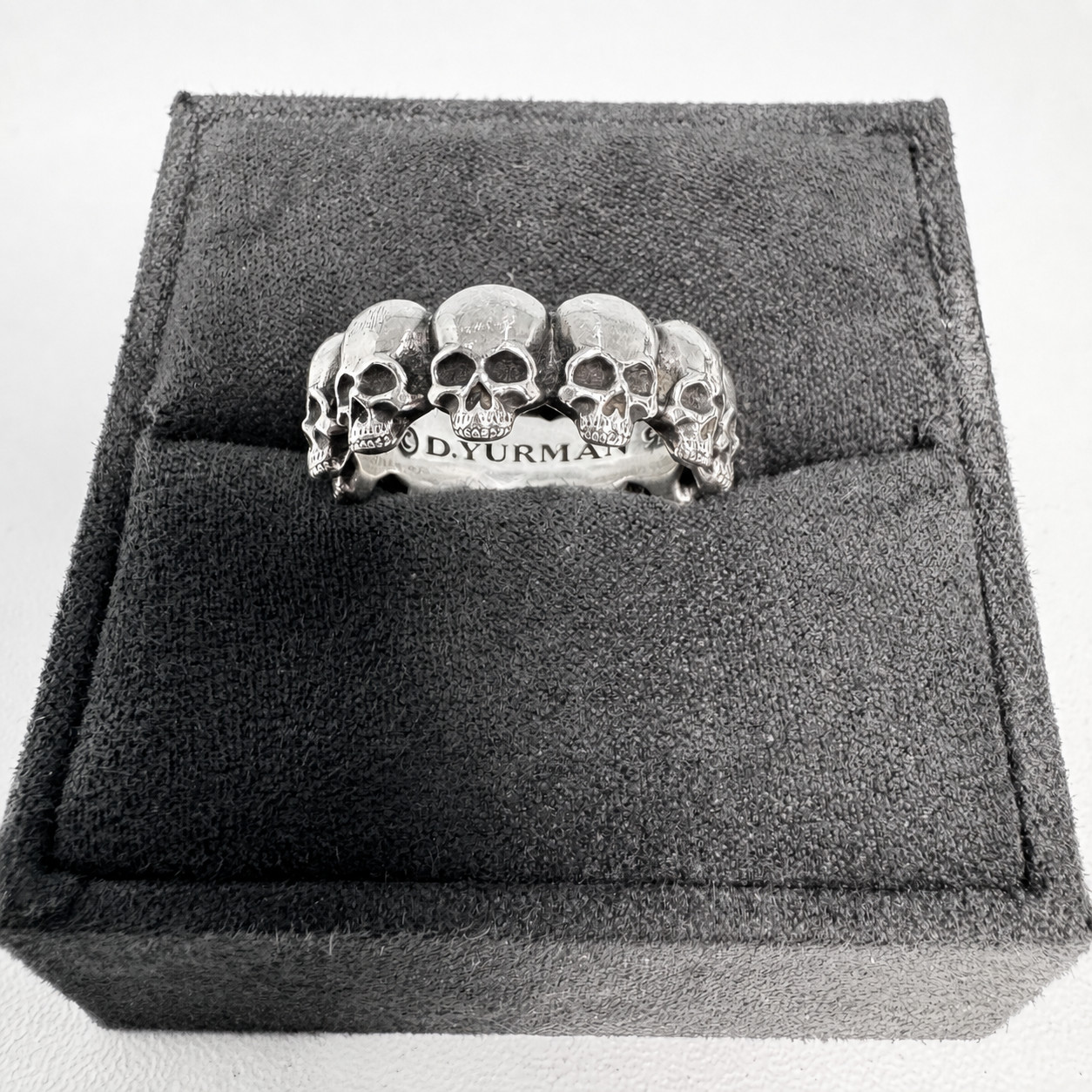 David Yurman Memento Mori Skull Band Ring Sterling Silver, 8.5mm – Sz 9