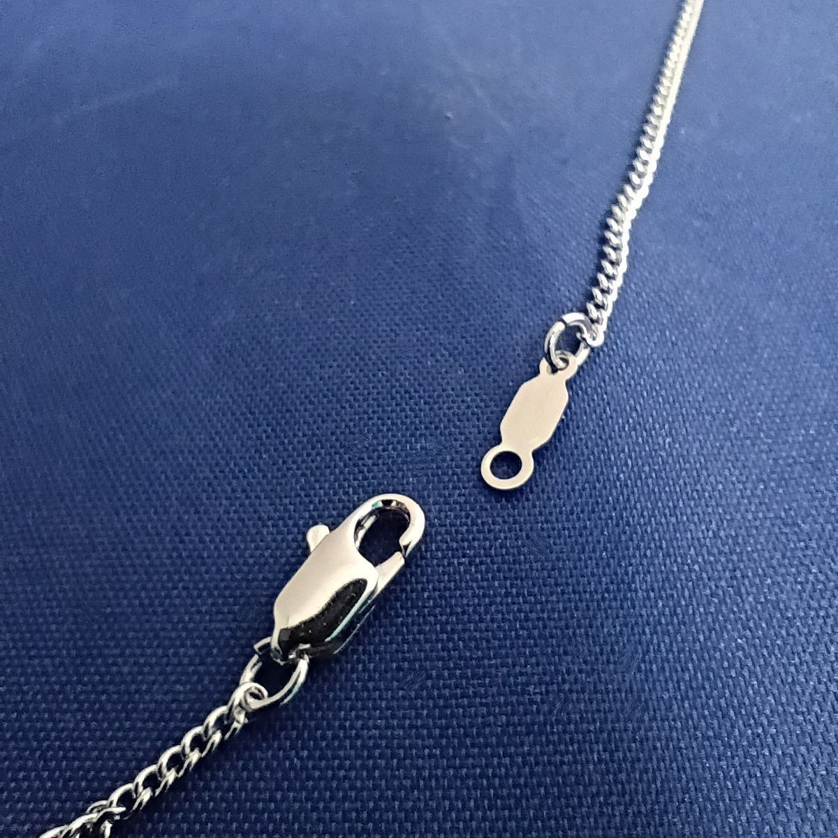TINY CURB LINK CHAIN 20 INCH BRIGHT SILVER RHODIUM PLATED