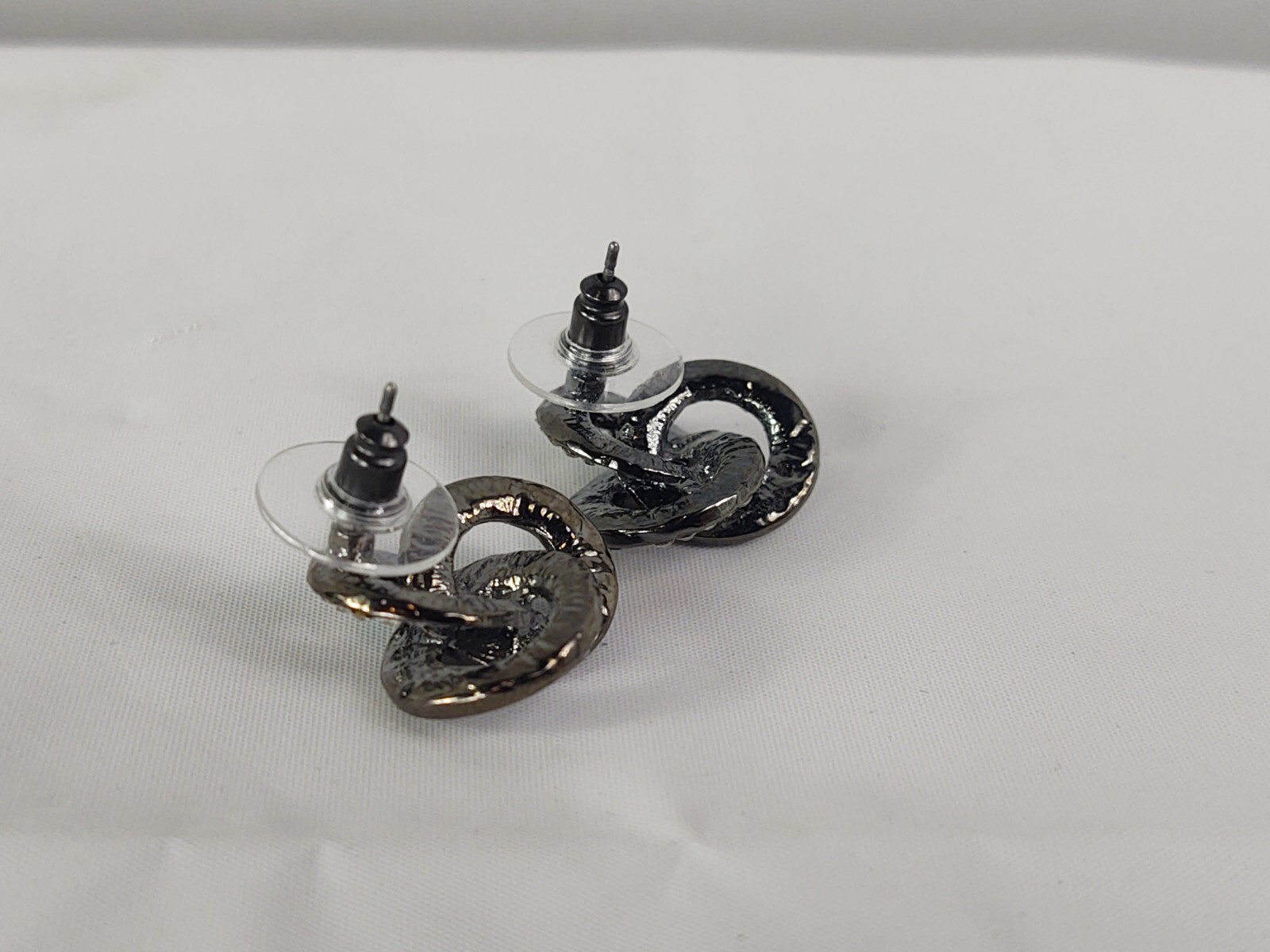 Vtg Pierced Earrings Women’s Costume Jewelry Silver Tone Crystals Tri-Circle