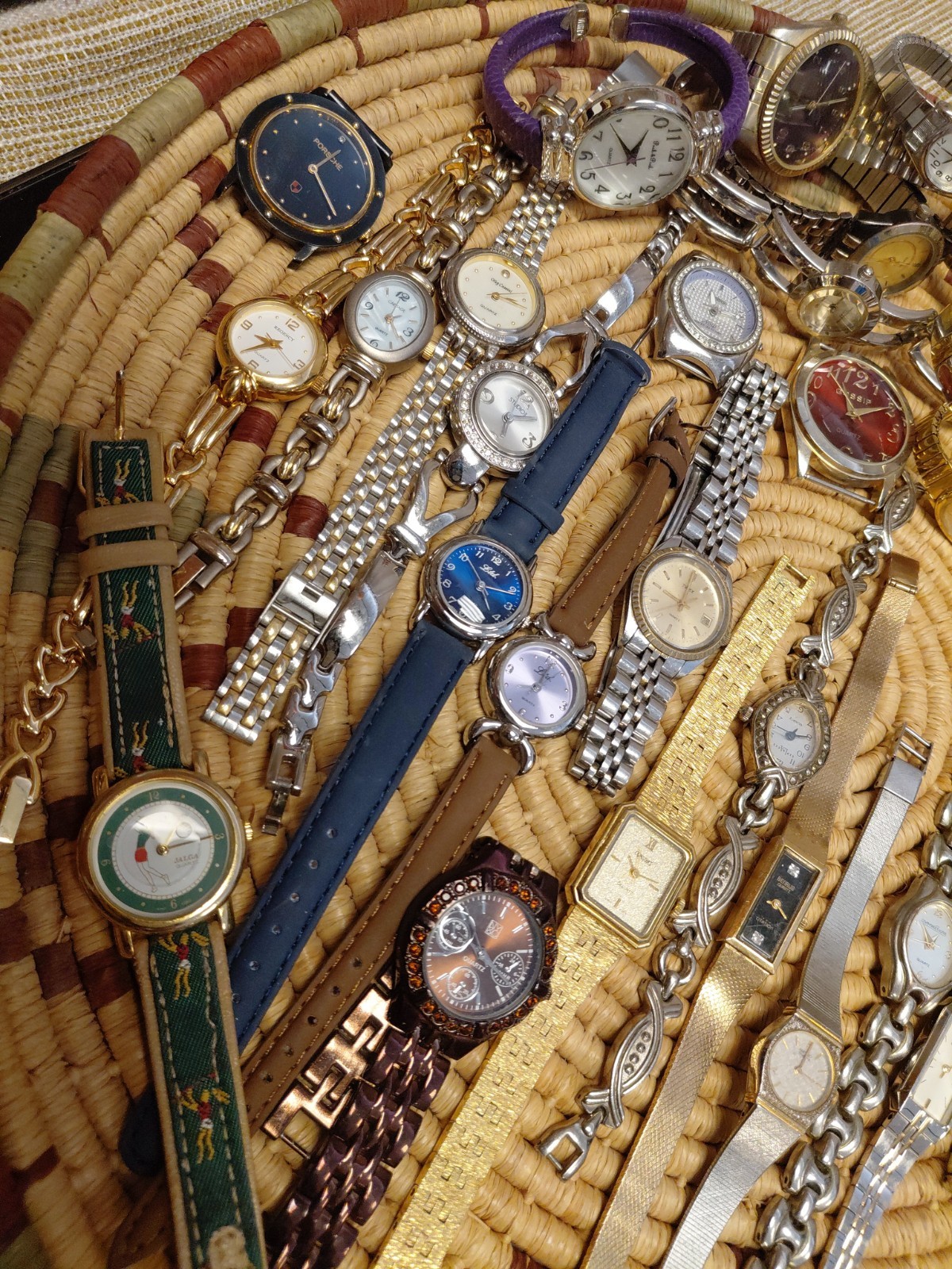 Watch Time Piece Wristwatch Lot Variety Citizen,timex,consort,seiko,armitron Etc