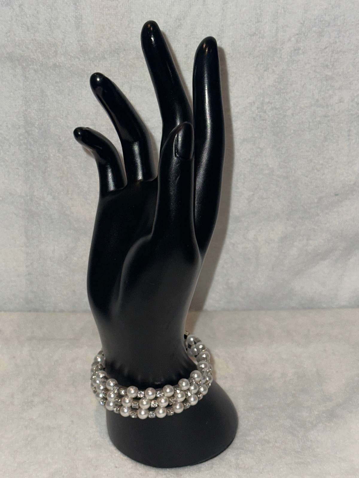 White Beaded Wrap Womens Bracelet New With Out Tags NWOT