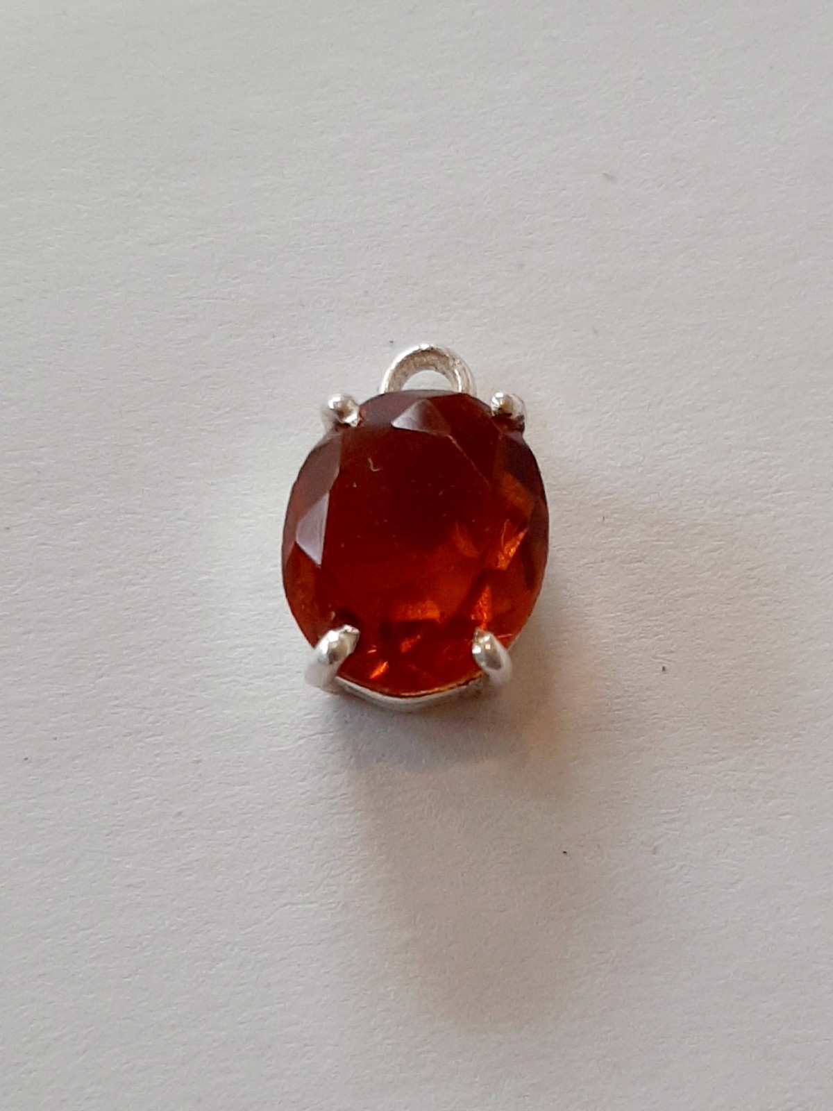 Certified Garnet 14.50 Carats, Hessonite, Pendant, Oval, Unheated