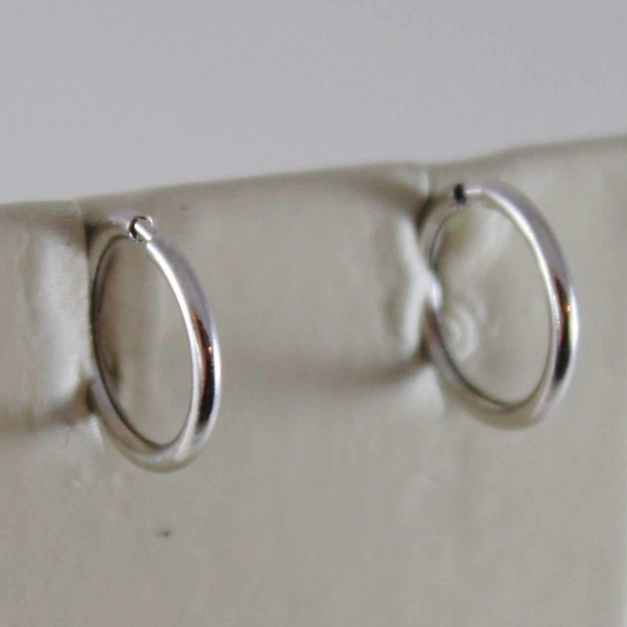 18K WHITE GOLD EARRINGS MINI CIRCLE HOOP 10 MM 0.39 IN DIAMETER MADE IN ITALY