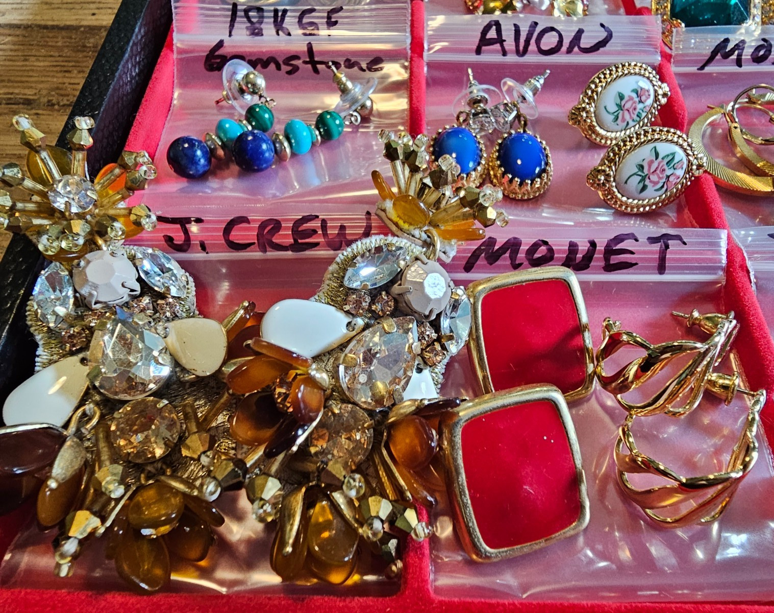 ALL SIGNED 29 Pair Earring lot SILPADA SORRELLI NAPIER MONET TARA DKNY J CREW ++