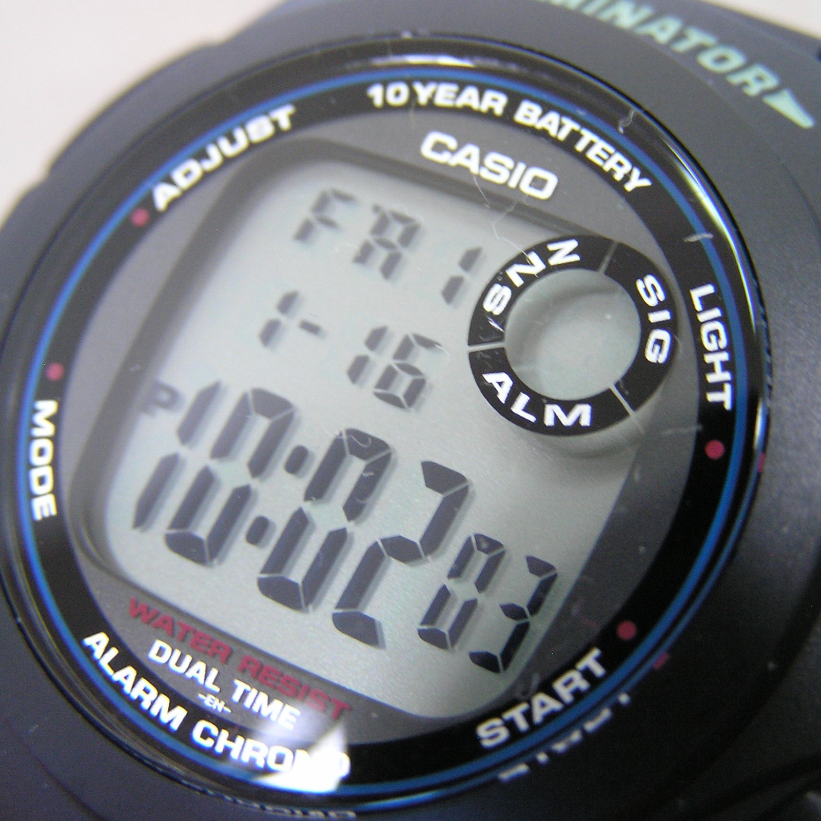 UK STOCK CASIO F-200W-1AJH Japan Exclusive Digital Watch Classic Imported Model