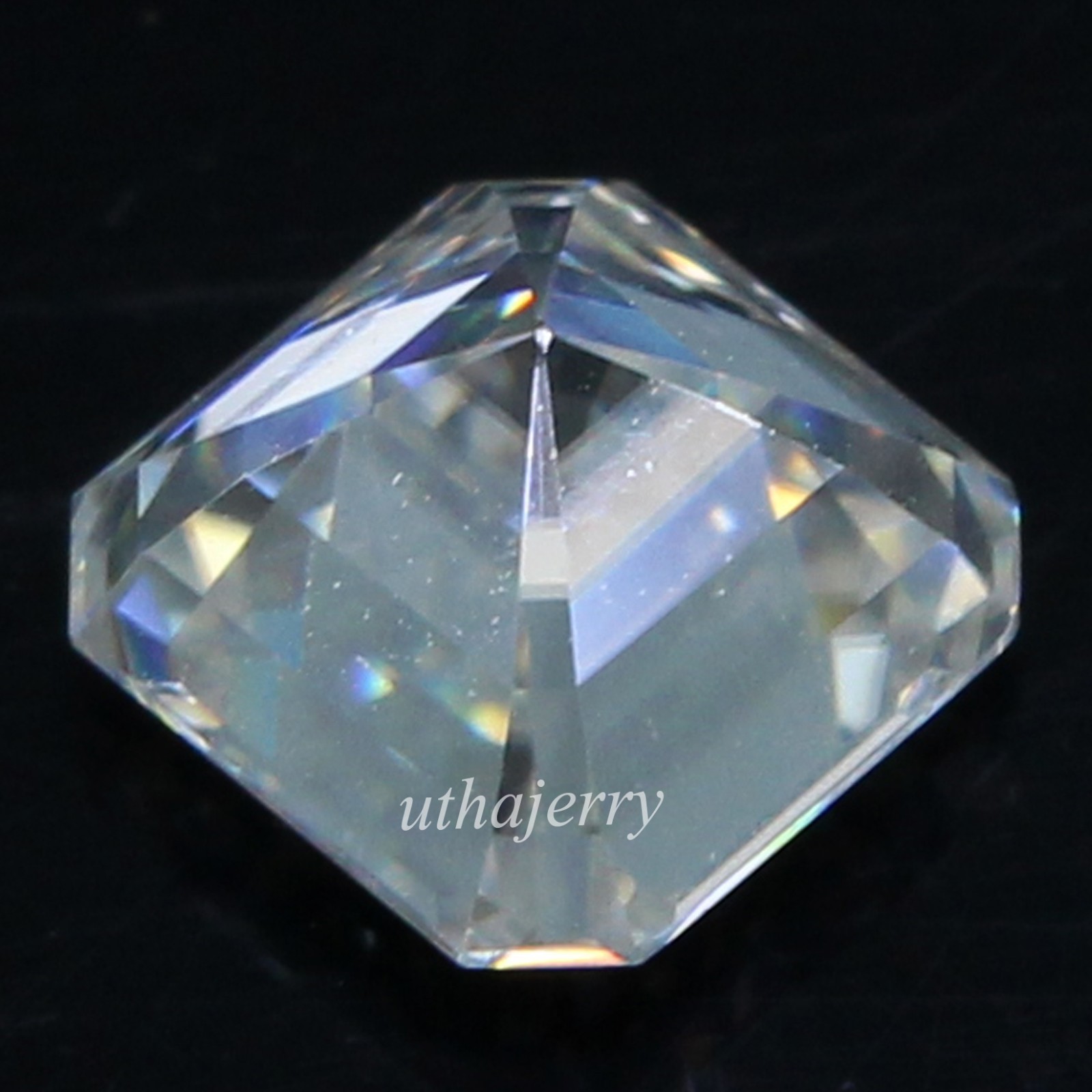 Natural D Color VVS1 Excellent Cut Certified 7.00 MM Asscher Shape White Diamond