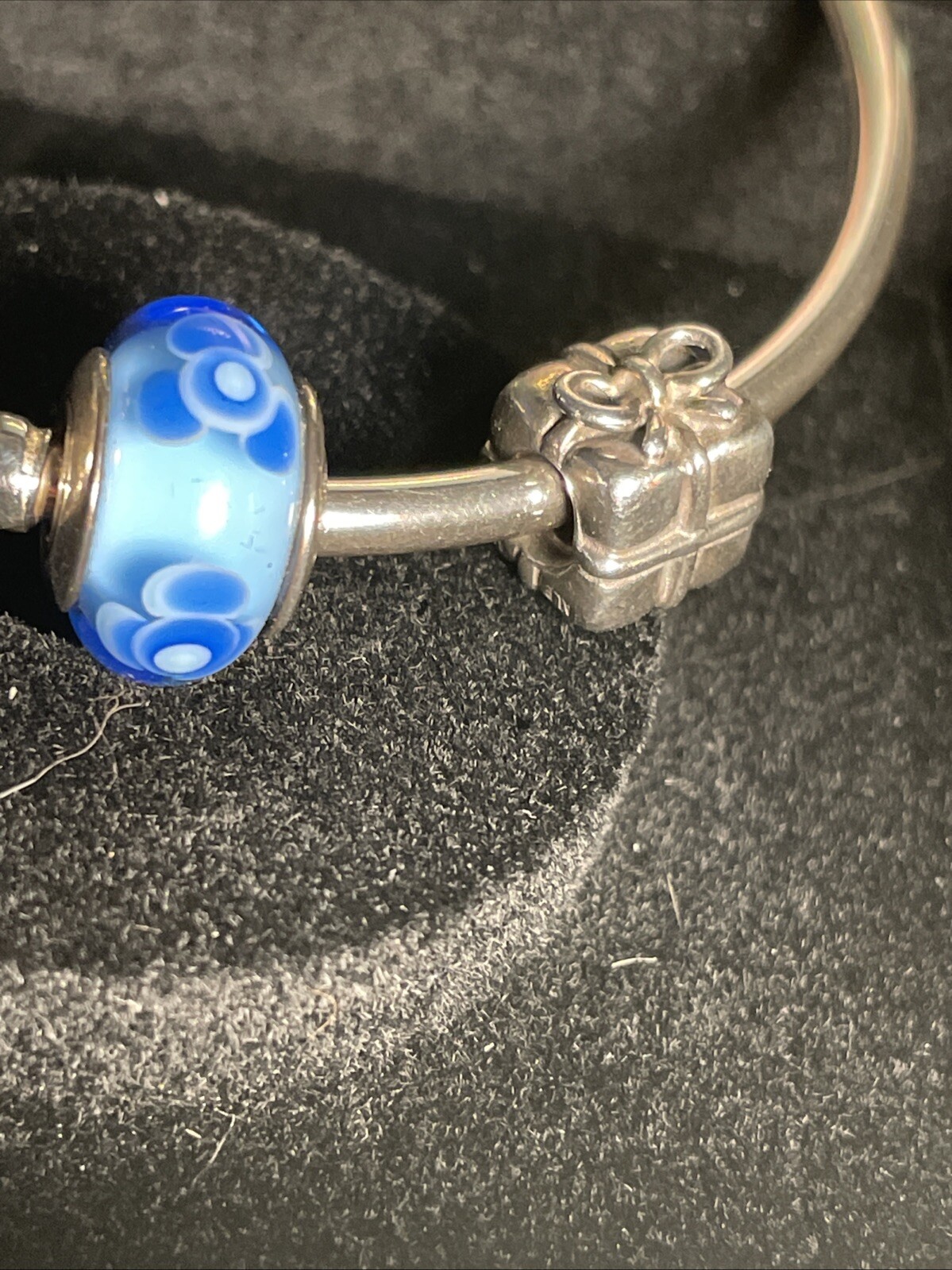 Authentic Pandora Silver “You Melt My Heart” Winter Bangle 598619C00 With Charms