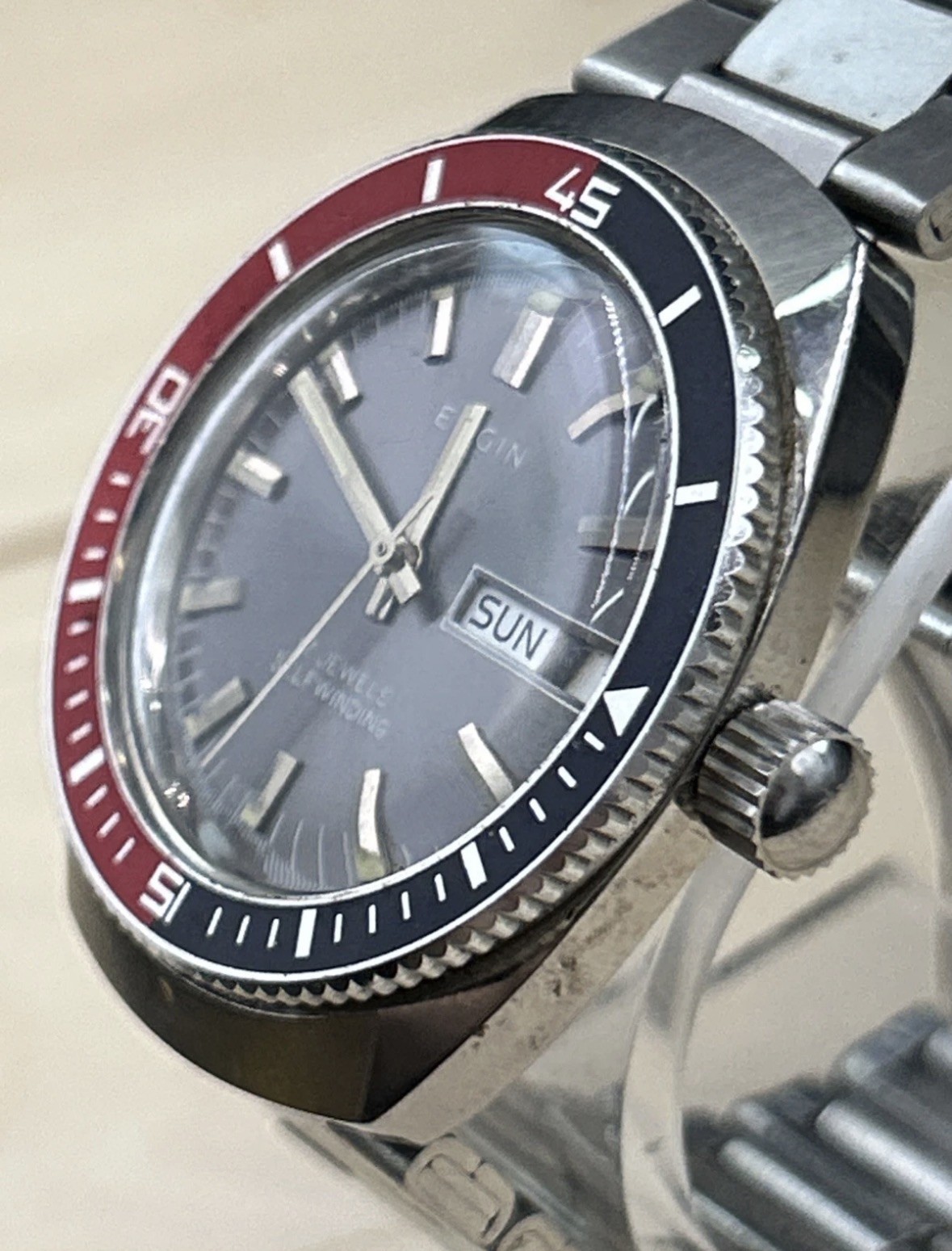 Elgin Skindiver Pepsi Bezel. Serviced! Excellent condition ETA 2879 OEM bracelet