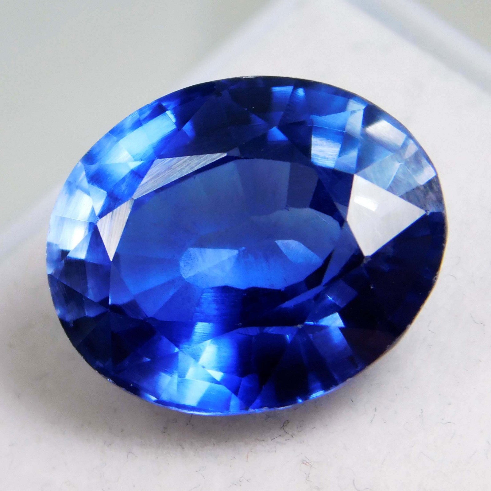 CERTIFIED Natural Unheated 11.80 Cts Blue Sapphire Oval Loose Gemstone