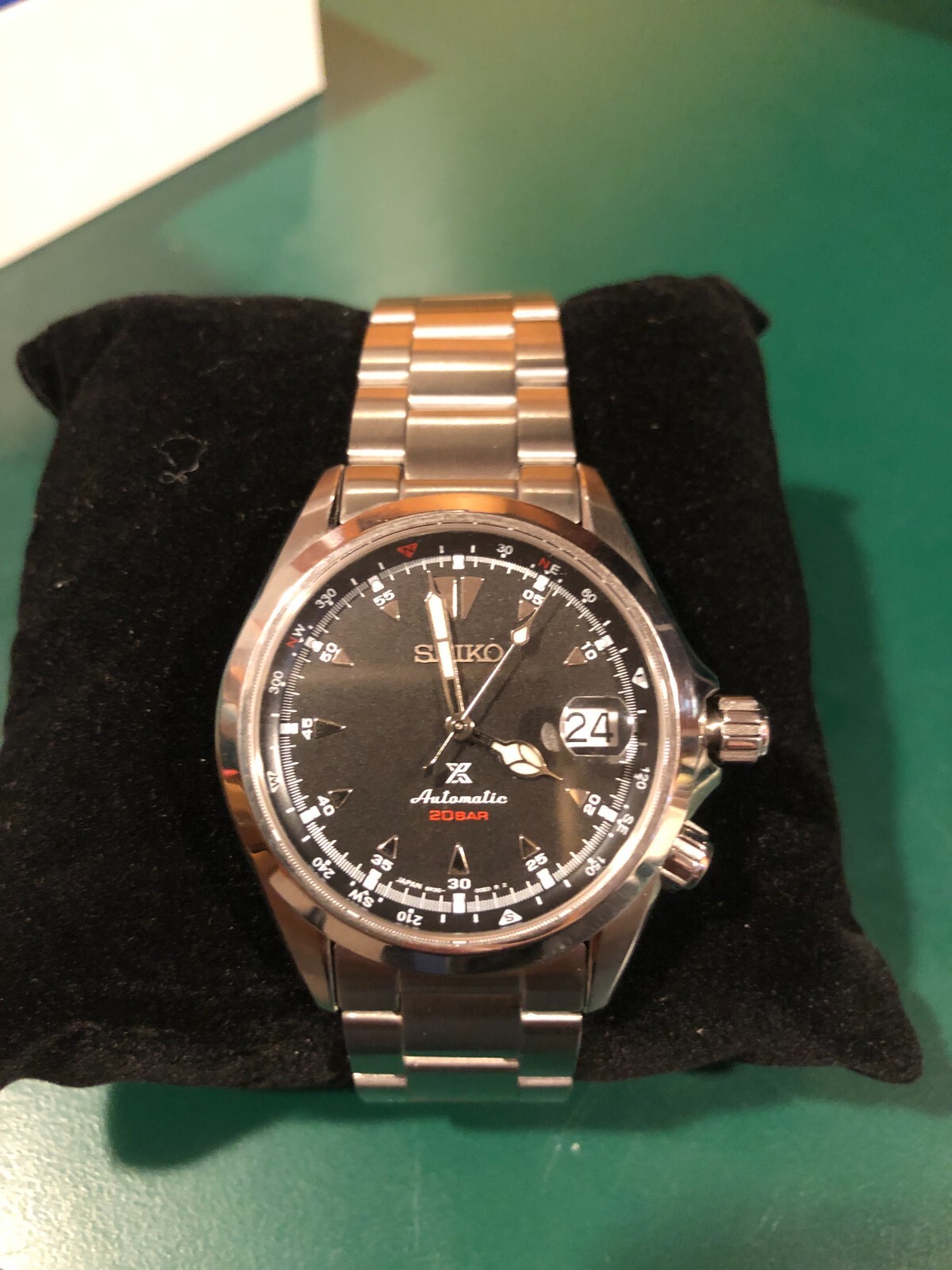 Seiko Alpinist Men’s Black Watch – SPB117J1