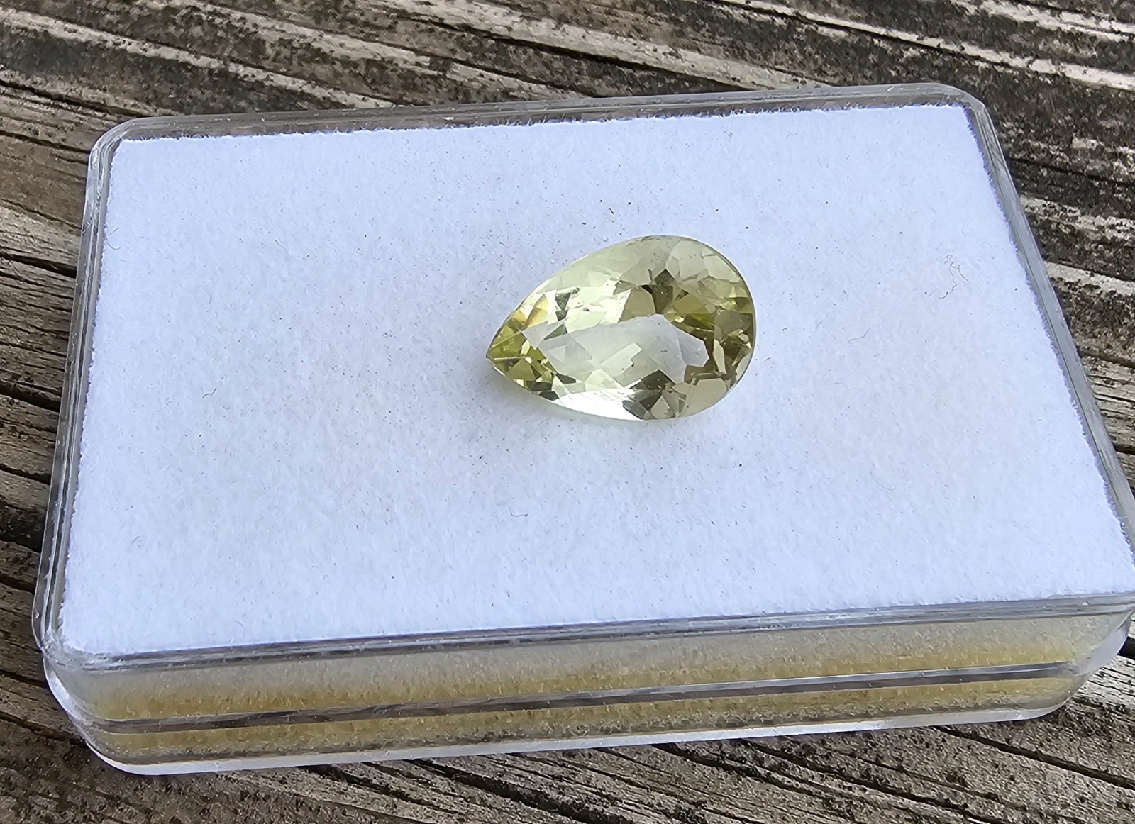 Yellow Beryl 14×9.7mm Pear Shape Loose Gemstone!