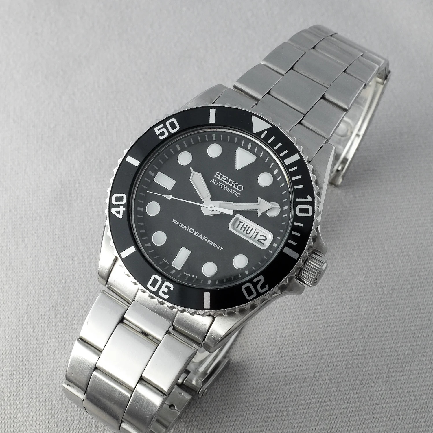 NEW LARGE BLACK BEZEL INSERT 37.5MM DIVERS SKX031 10 BAR (7S26-0040) MEN’S WATCH