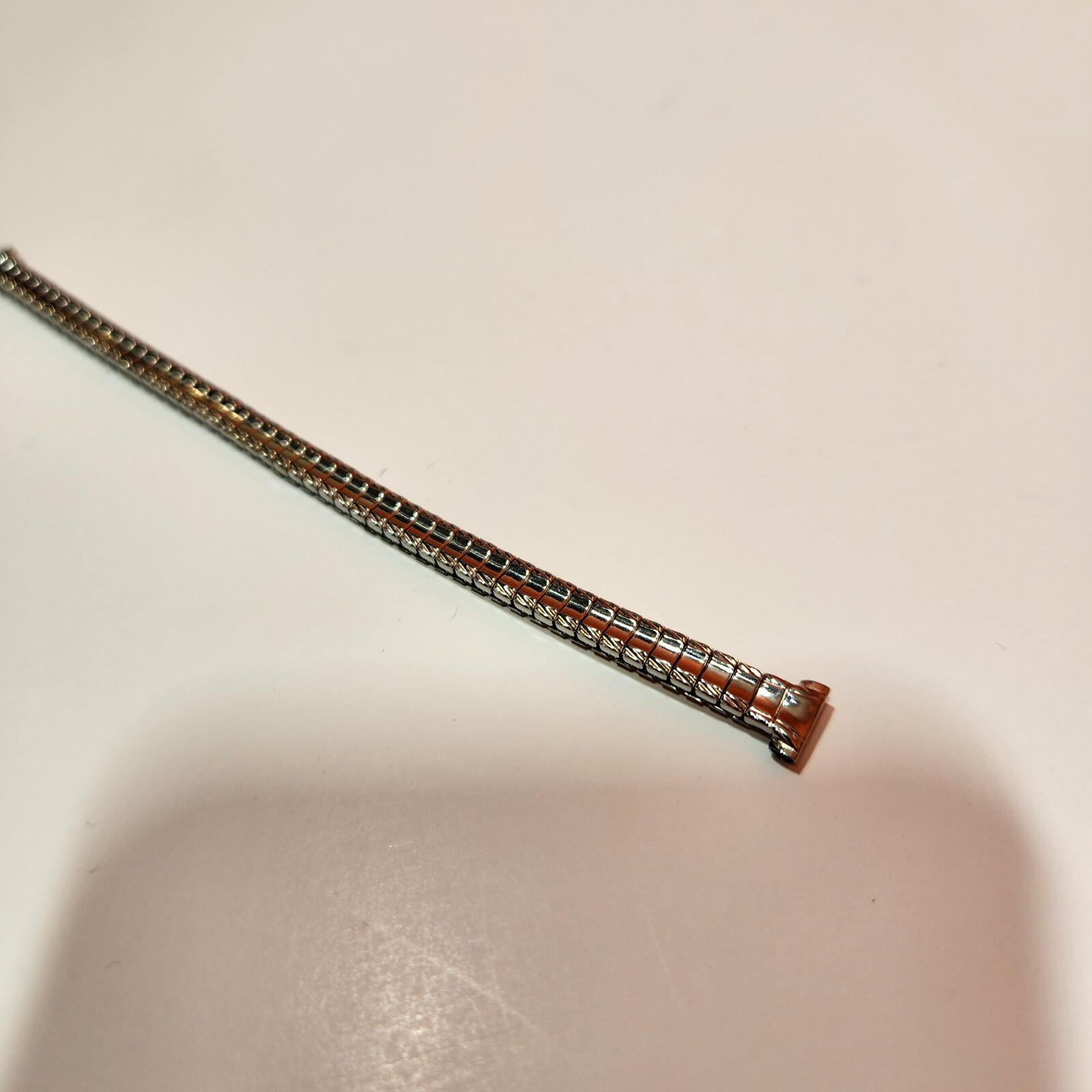 Kreisler Flex On Womens 8 mm Stainless Steel Stretch Expansion Dress Watch Band